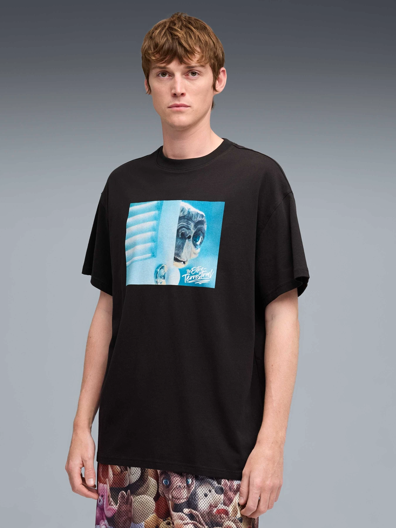 Футболки и поло PUMA Hoops x E.t. Tee Ii модель 633104 Фото