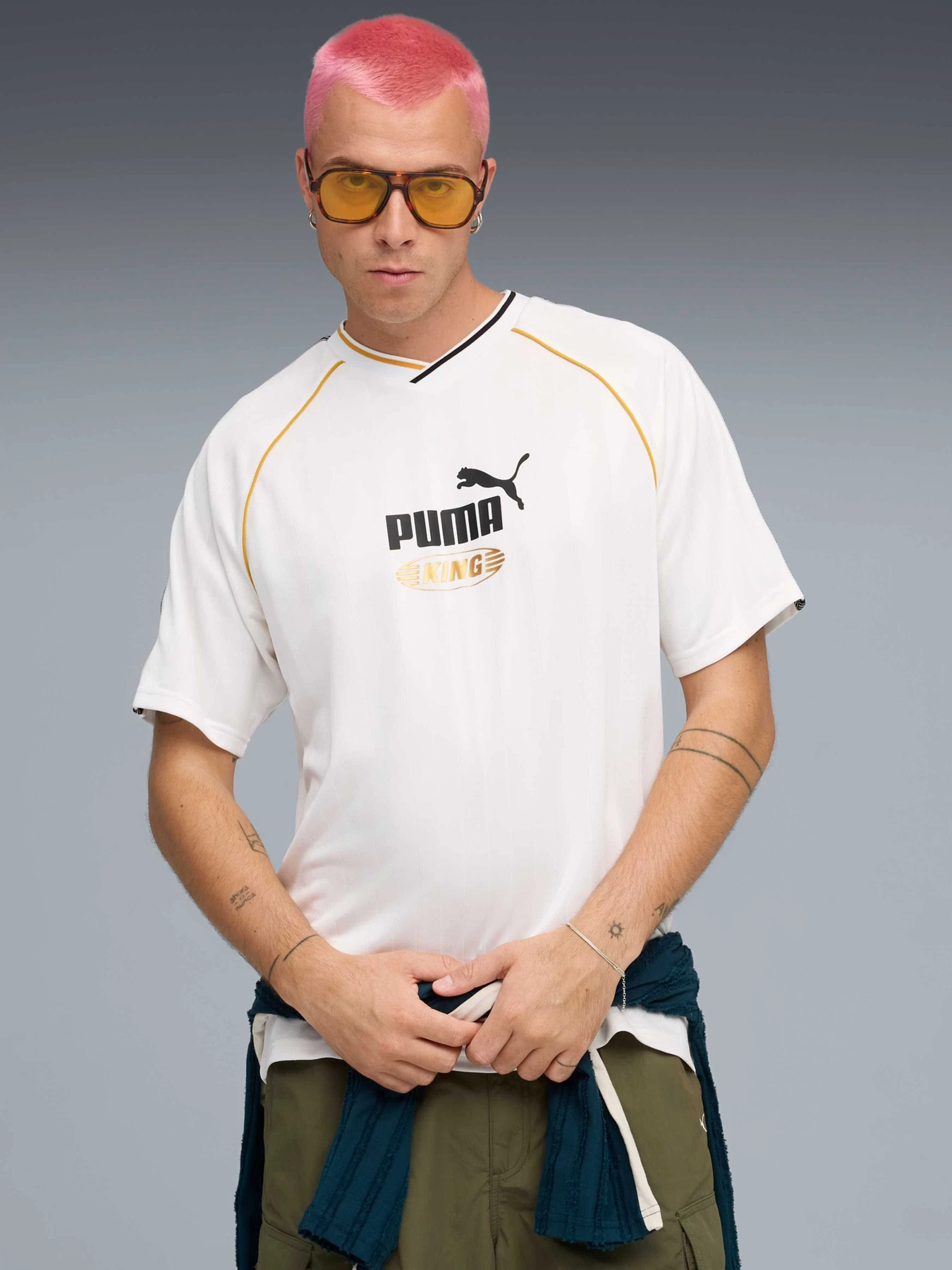 Футболки и поло PUMA King Relaxed Football Jersey модель 632563 Футболки и поло PUMA King Relaxed Football Jersey модель 632563 Фото