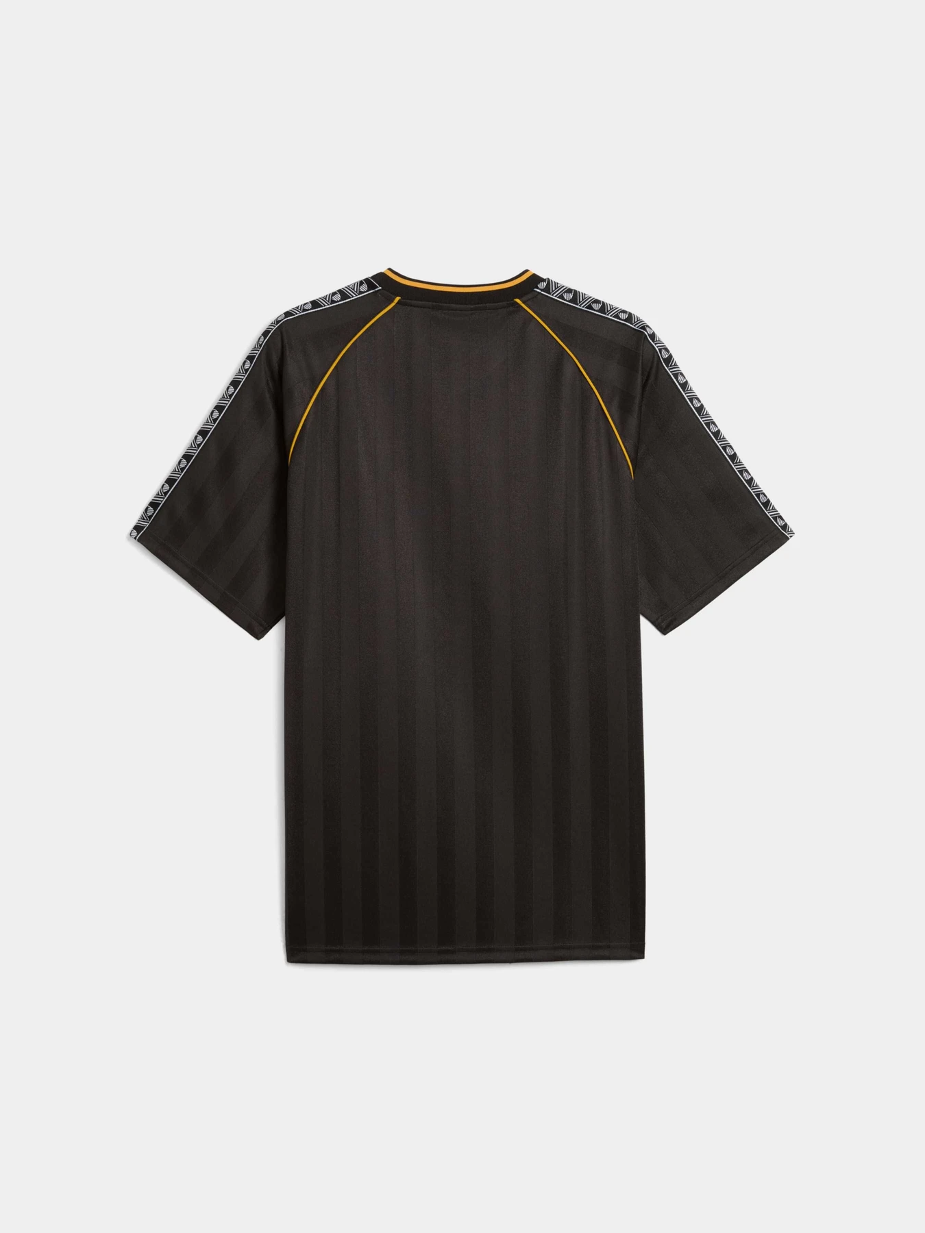 Футболки и поло PUMA King Relaxed Football Jersey модель 632563 Футболки и поло PUMA King Relaxed Football Jersey модель 632563 Фото