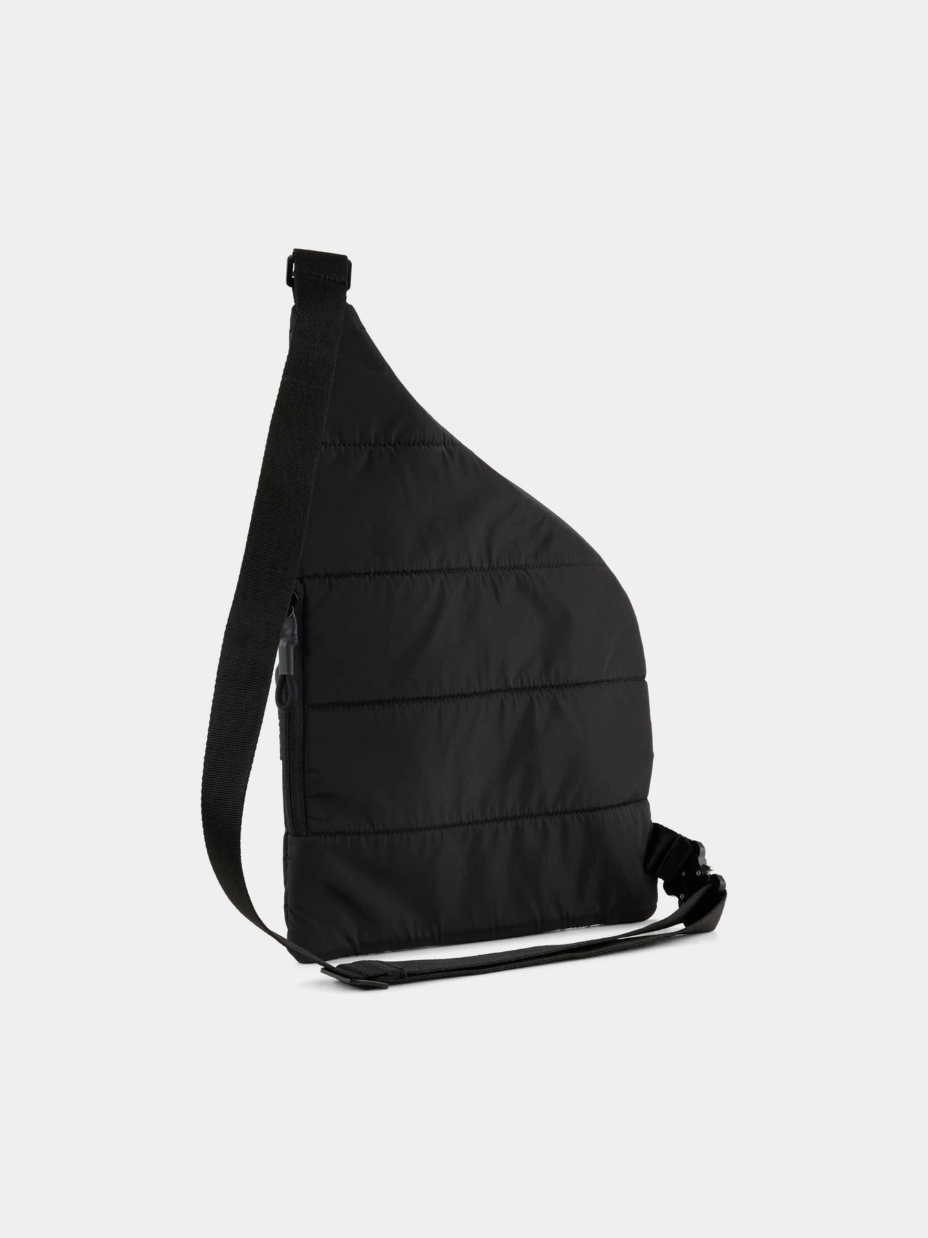 Сумки PUMA x Represent Sling Bag модель 091822 Сумки PUMA x Represent Sling Bag модель 091822 Фото