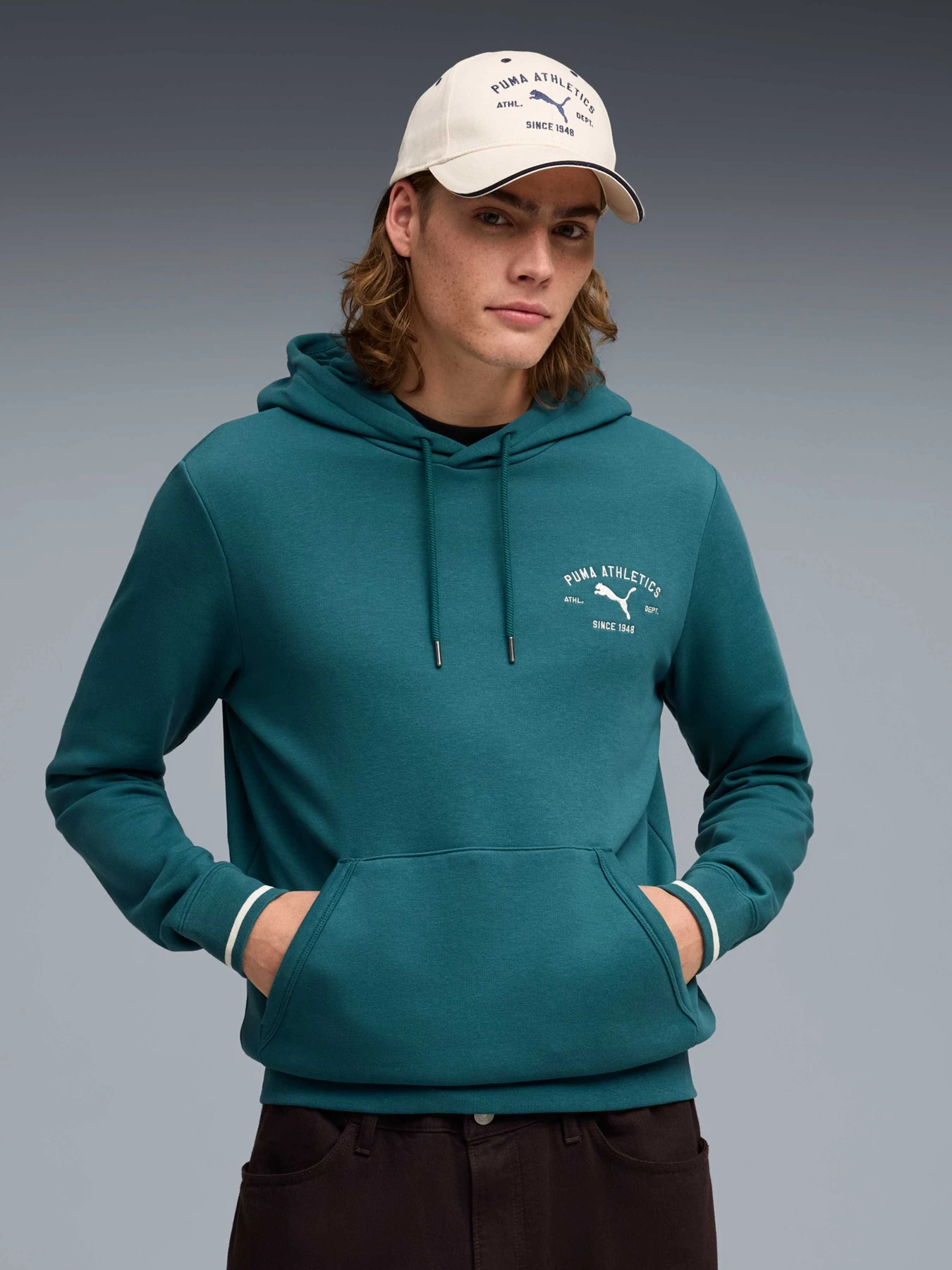 Худи и свитшоты PUMA Class Graphic Hoodie модель 692228 Худи и свитшоты PUMA Class Graphic Hoodie модель 692228 Фото