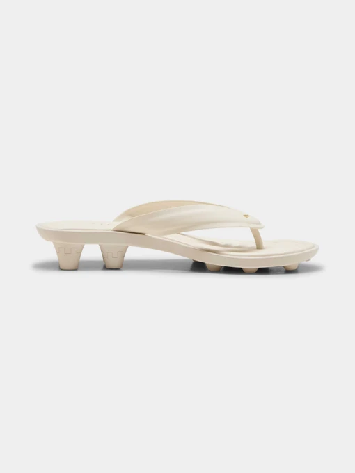 Шльопанці PUMA x Fenty Cat Cleat L модель 404770 Фото