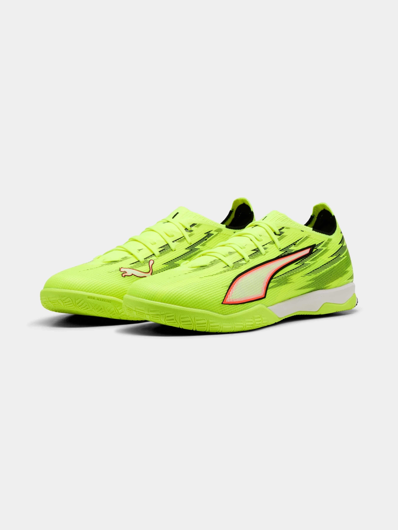 Кроссовки PUMA Ultra 6 Match It модель 109002 Кроссовки PUMA Ultra 6 Match It модель 109002 Фото