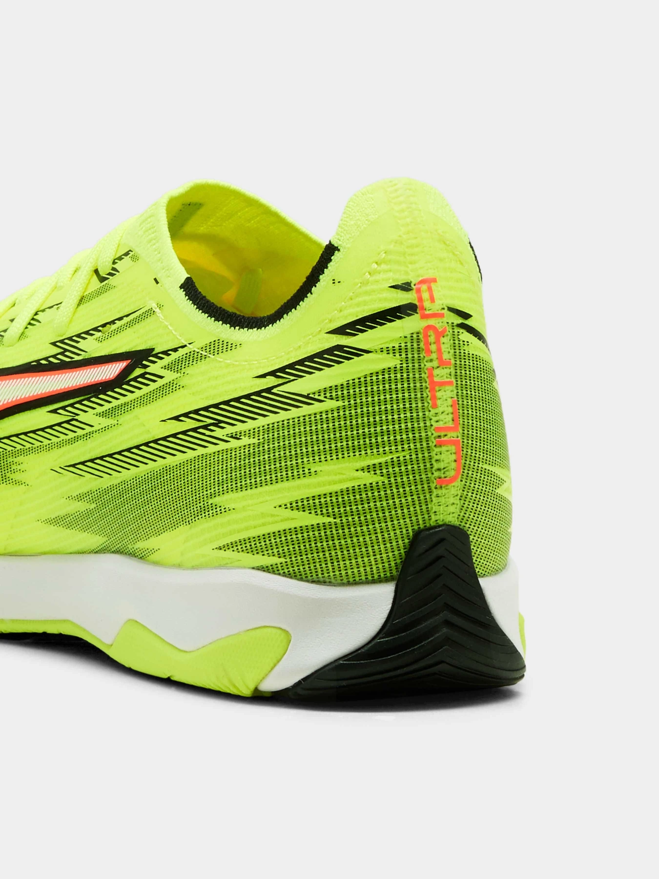 Кроссовки PUMA Ultra 6 Match It модель 109002 Кроссовки PUMA Ultra 6 Match It модель 109002 Фото