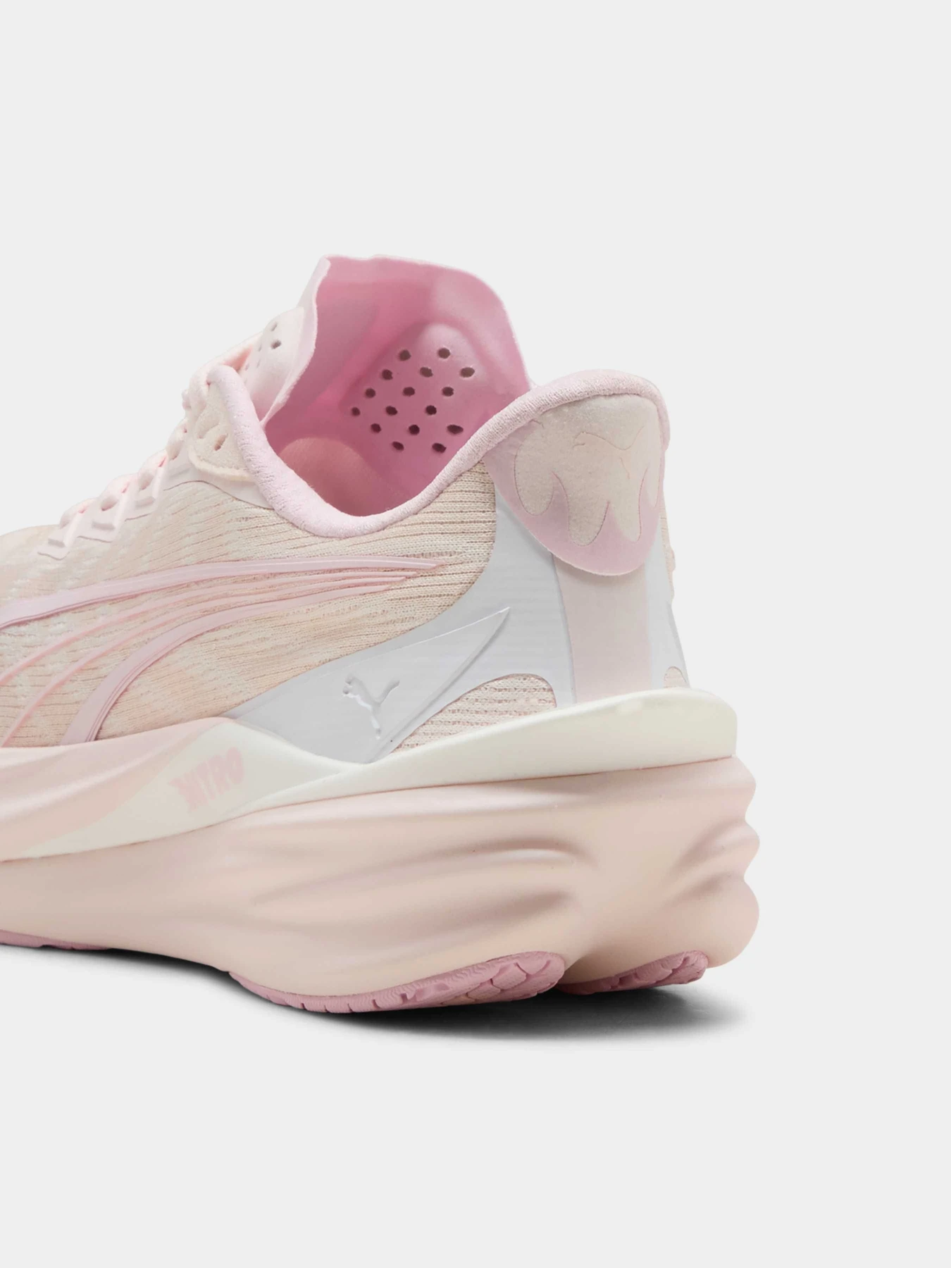 Кросівки PUMA Deviate Nitro 4 Wns модель 312124 Кросівки PUMA Deviate Nitro 4 Wns модель 312124 Фото