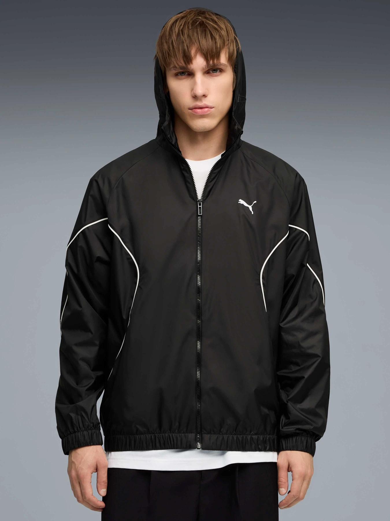 Куртки та дублянки PUMA Sport Windbreaker M модель 635015 Куртки та дублянки PUMA Sport Windbreaker M модель 635015 Фото
