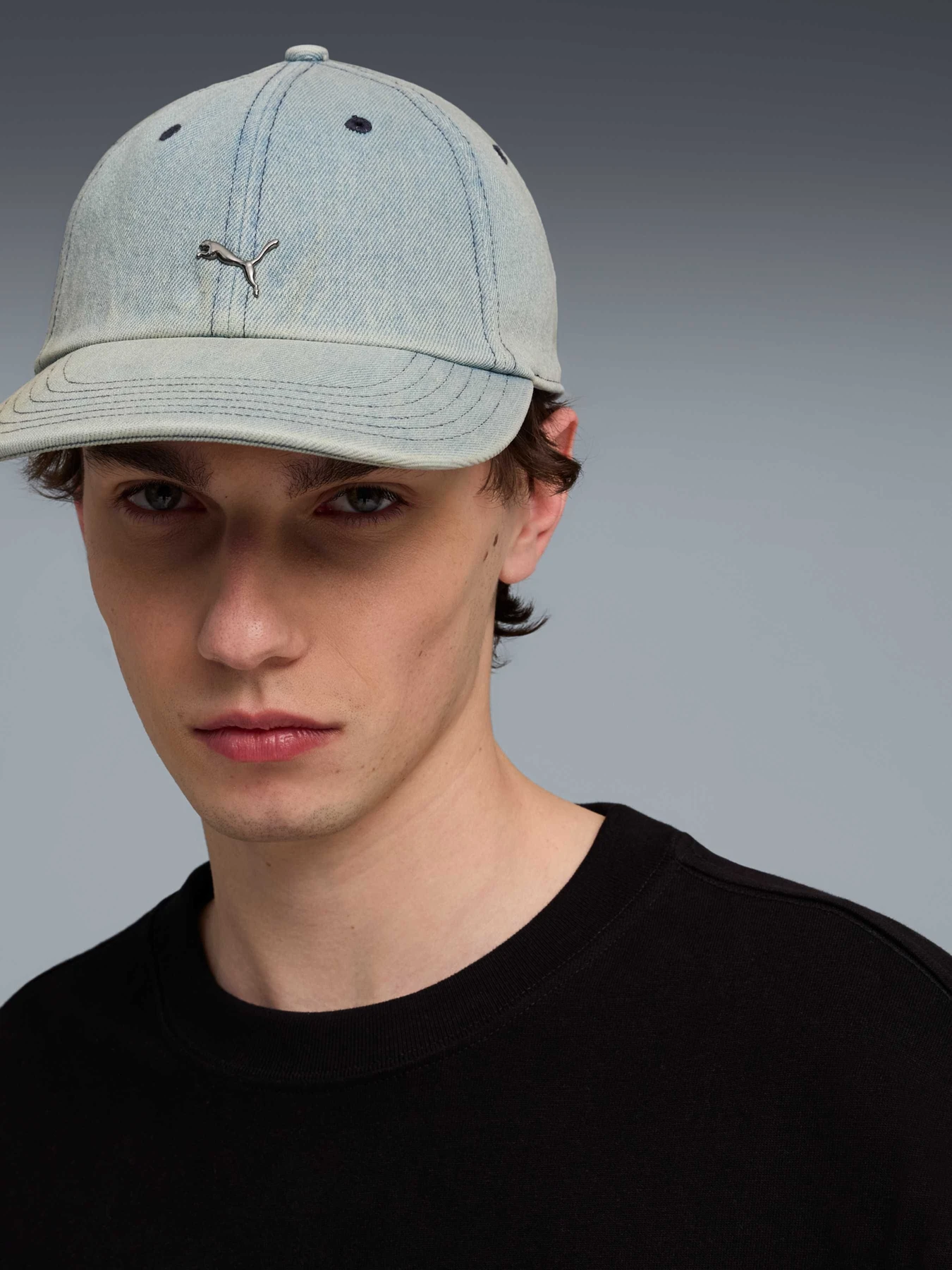 Шапки и кепки PUMA Wardrobe Ess Metal Dad Cap модель 025968 Шапки и кепки PUMA Wardrobe Ess Metal Dad Cap модель 025968 Фото