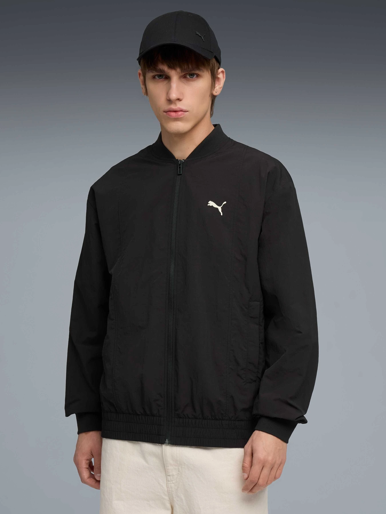 Куртки и дубленки PUMA Class Bomber модель 635018 Куртки и дубленки PUMA Class Bomber модель 635018 Фото
