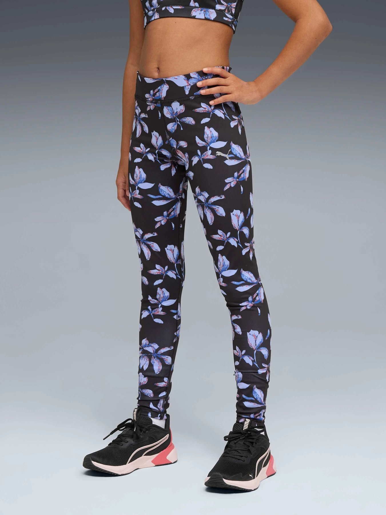 Брюки PUMA Ess Training Aop Tights модель 528478 Фото