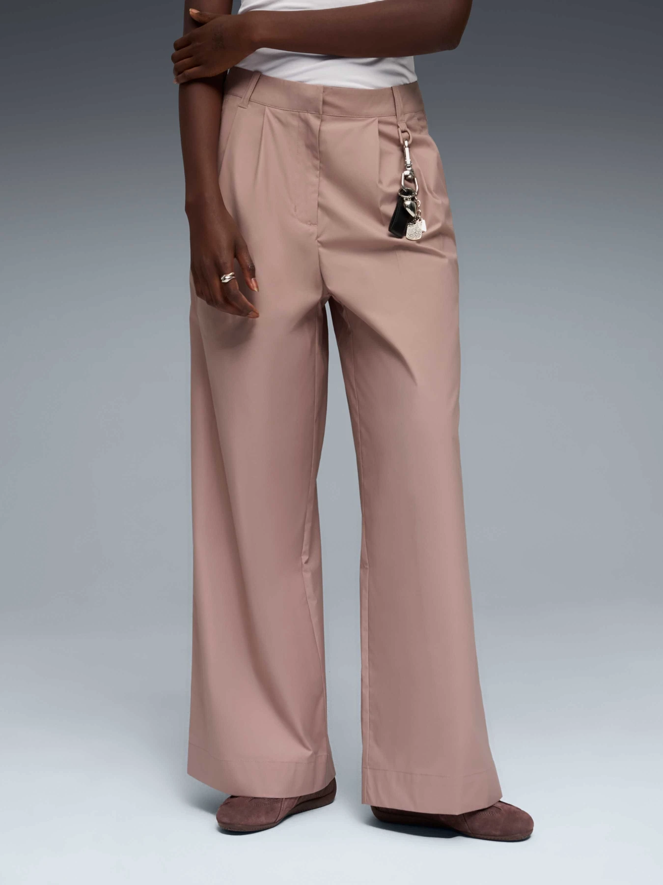 Брюки PUMA Tech Sense Woven Pants модель 634570 Фото