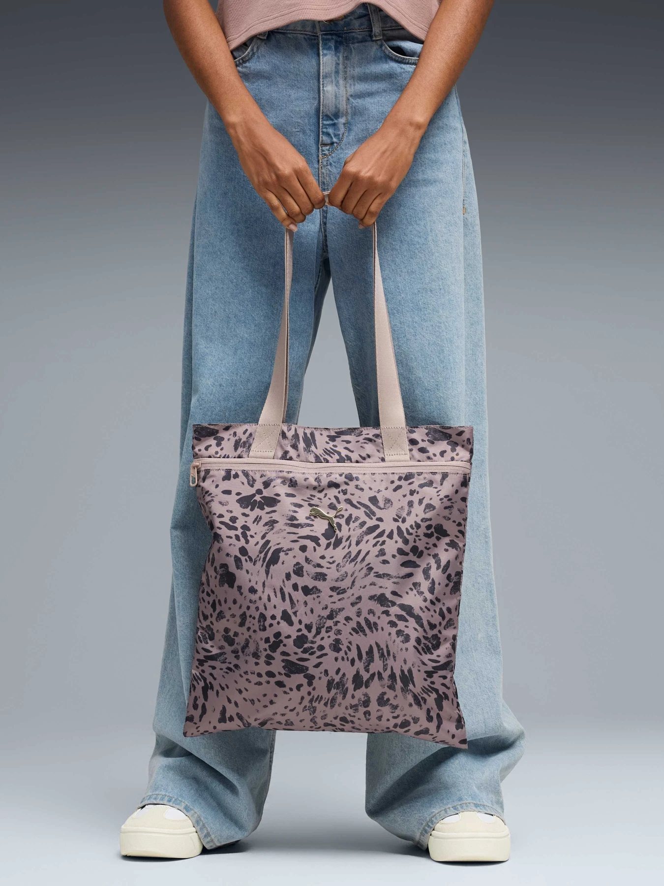 Сумки PUMA Pop Tote модель 91336.000 Фото