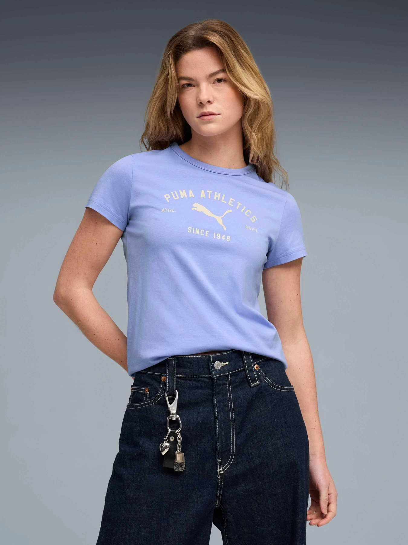 Футболки и поло PUMA Class Graphic Tee модель 691876 Футболки и поло PUMA Class Graphic Tee модель 691876 Фото