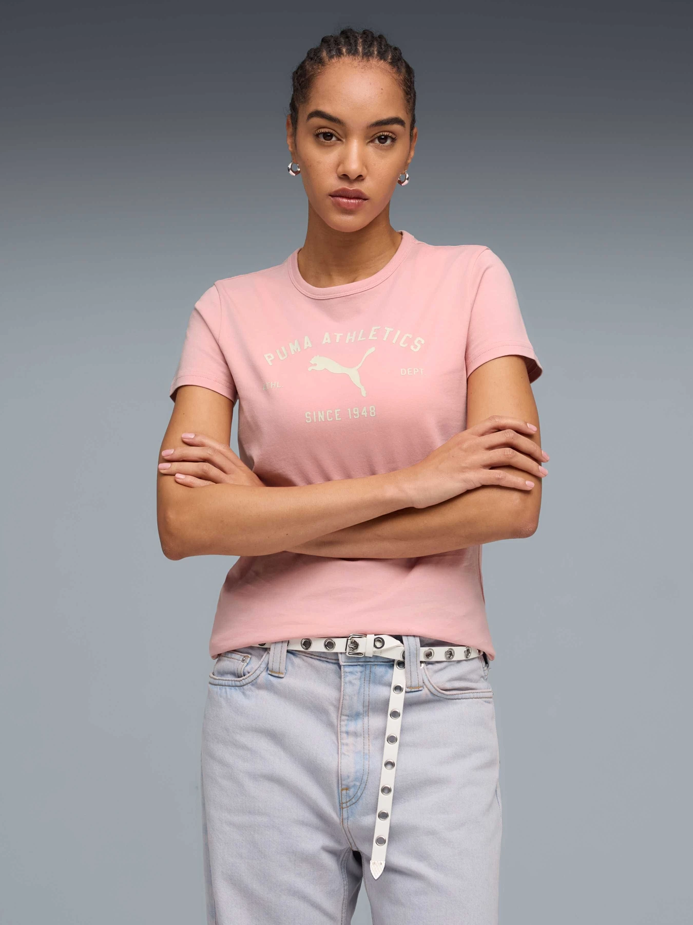 Футболки и поло PUMA Class Graphic Tee модель 691876 Футболки и поло PUMA Class Graphic Tee модель 691876 Фото