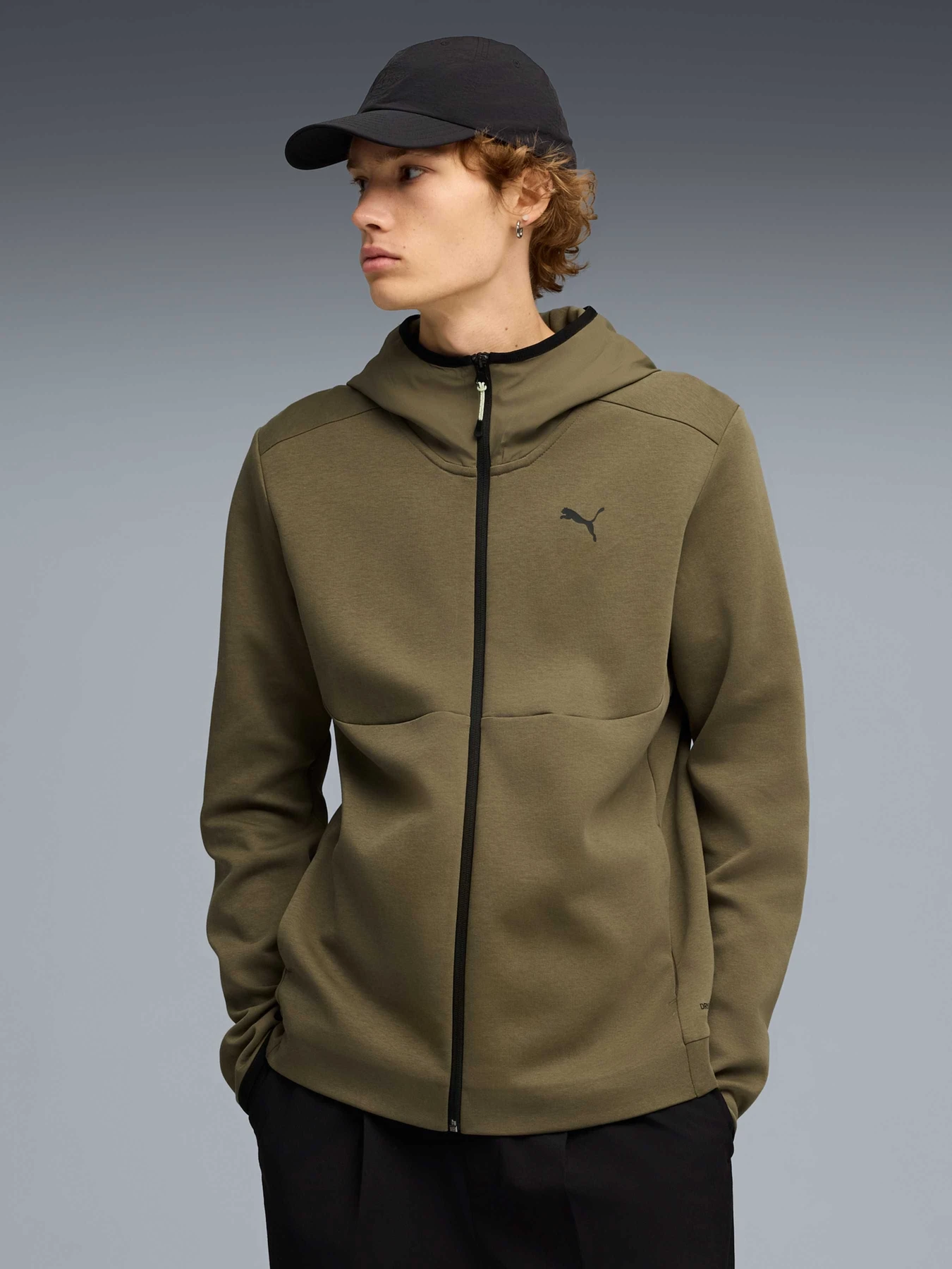 Худи и свитшоты PUMA Tech Full-zip Hoodie модель 692185 Худи и свитшоты PUMA Tech Full-zip Hoodie модель 692185 Фото