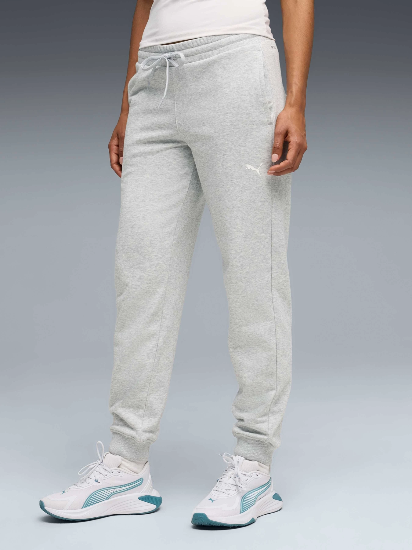 Брюки PUMA Tad Essential Ft Jogger модель 525905 Брюки PUMA Tad Essential Ft Jogger модель 525905 Фото