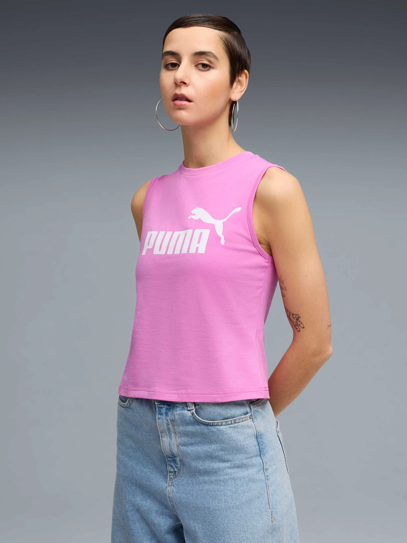 Футболки и поло PUMA Ess No. 1 Logo Slim Tank модель 684968 Футболки и поло PUMA Ess No. 1 Logo Slim Tank модель 684968 Фото