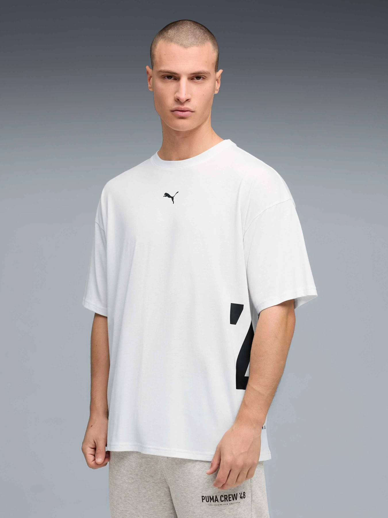 Футболки и поло PUMA M Graphic Oversized Tee модель 528528 Футболки и поло PUMA M Graphic Oversized Tee модель 528528 Фото