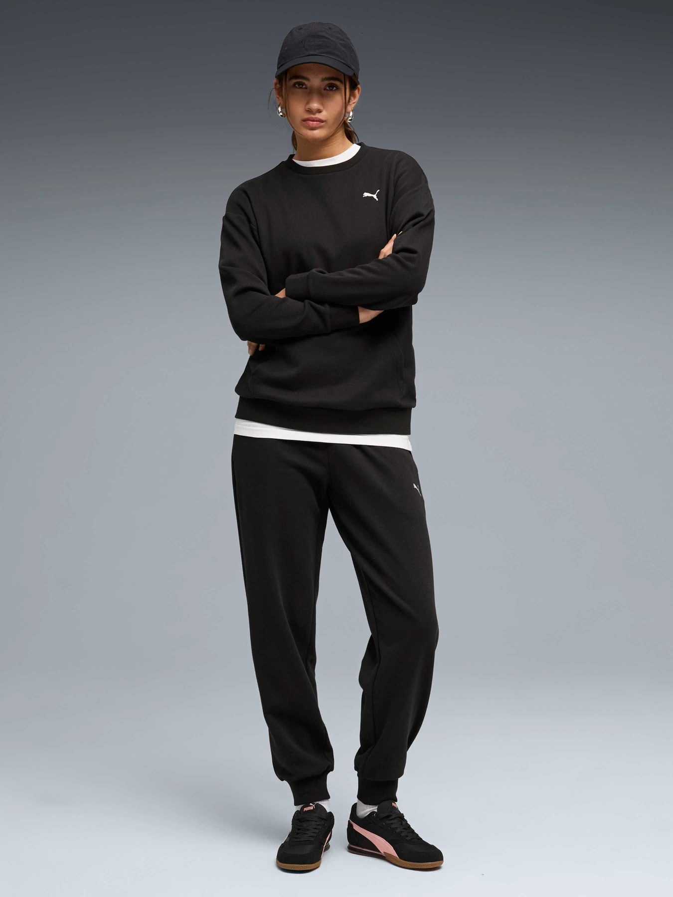 Костюмы PUMA Relaxed Sweat Suit модель 691900 Фото