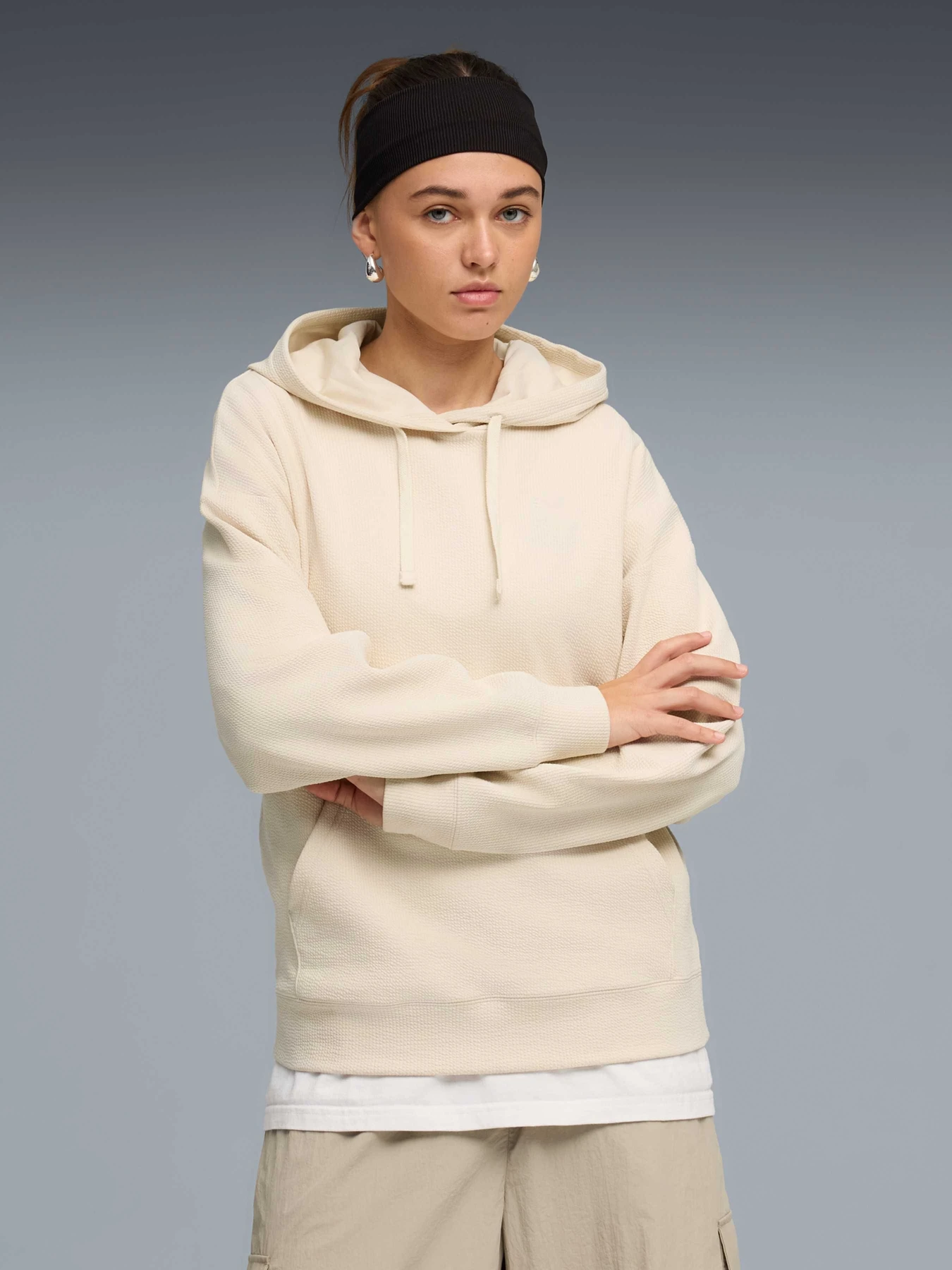Худи и свитшоты PUMA Ess Elevated Hoodie модель 691814 Фото