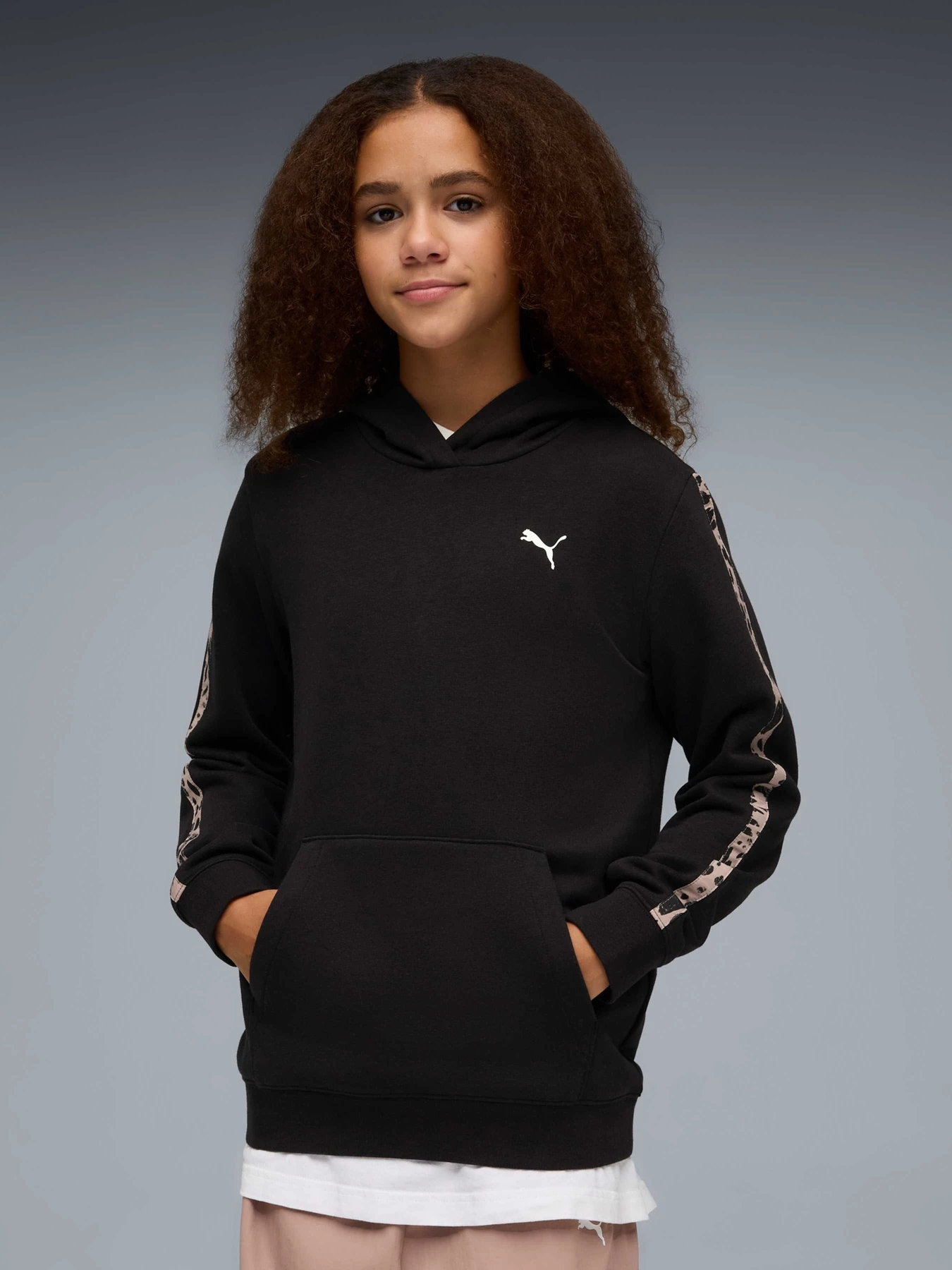 Худі та світшоти PUMA Ess Graphic Animal Hoodie модель 692468 Худі та світшоти PUMA Ess Graphic Animal Hoodie модель 692468 Фото