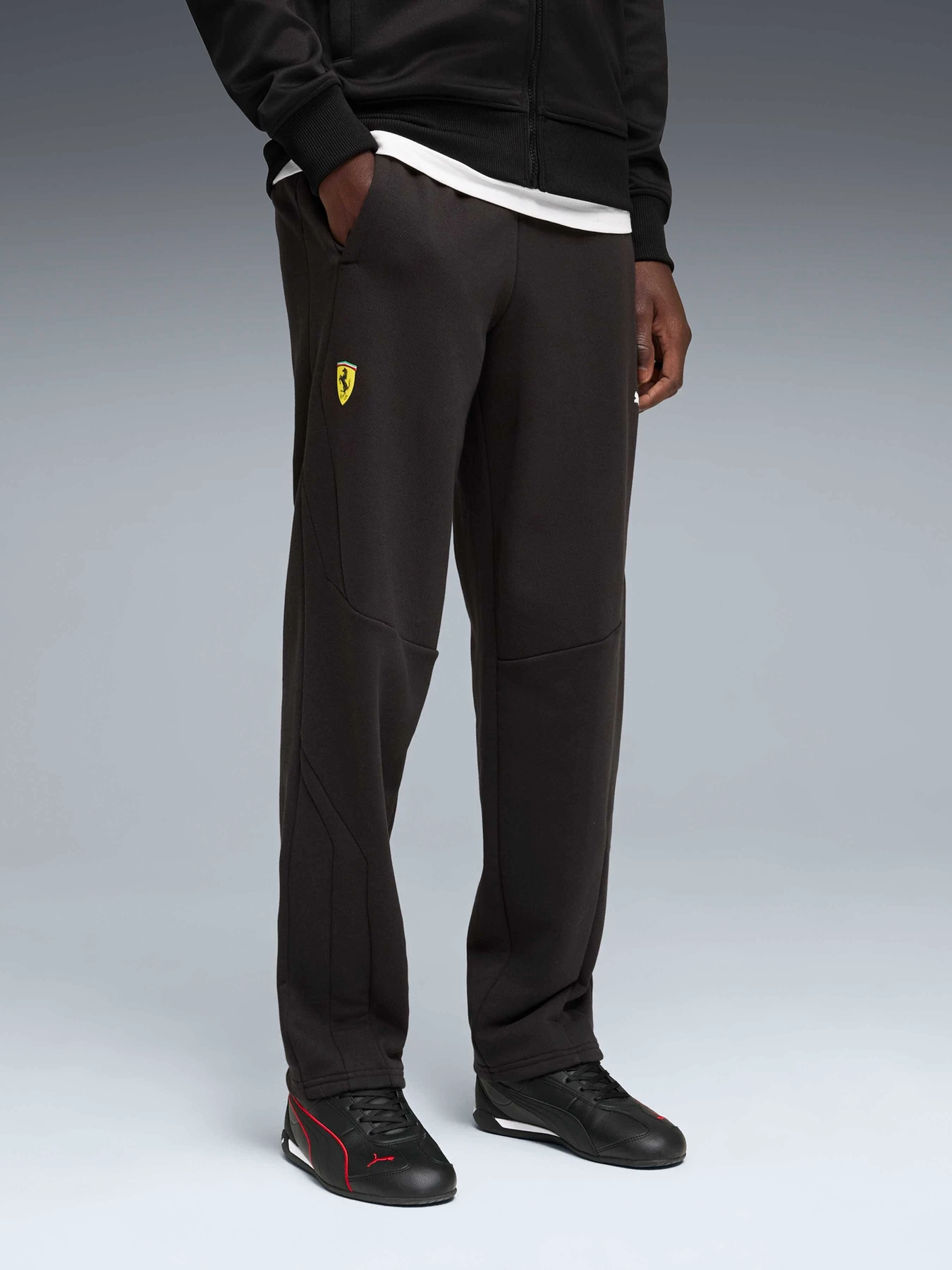 Штани PUMA Ferrari Pm1 Sweat Pants модель 634244 Штани PUMA Ferrari Pm1 Sweat Pants модель 634244 Фото