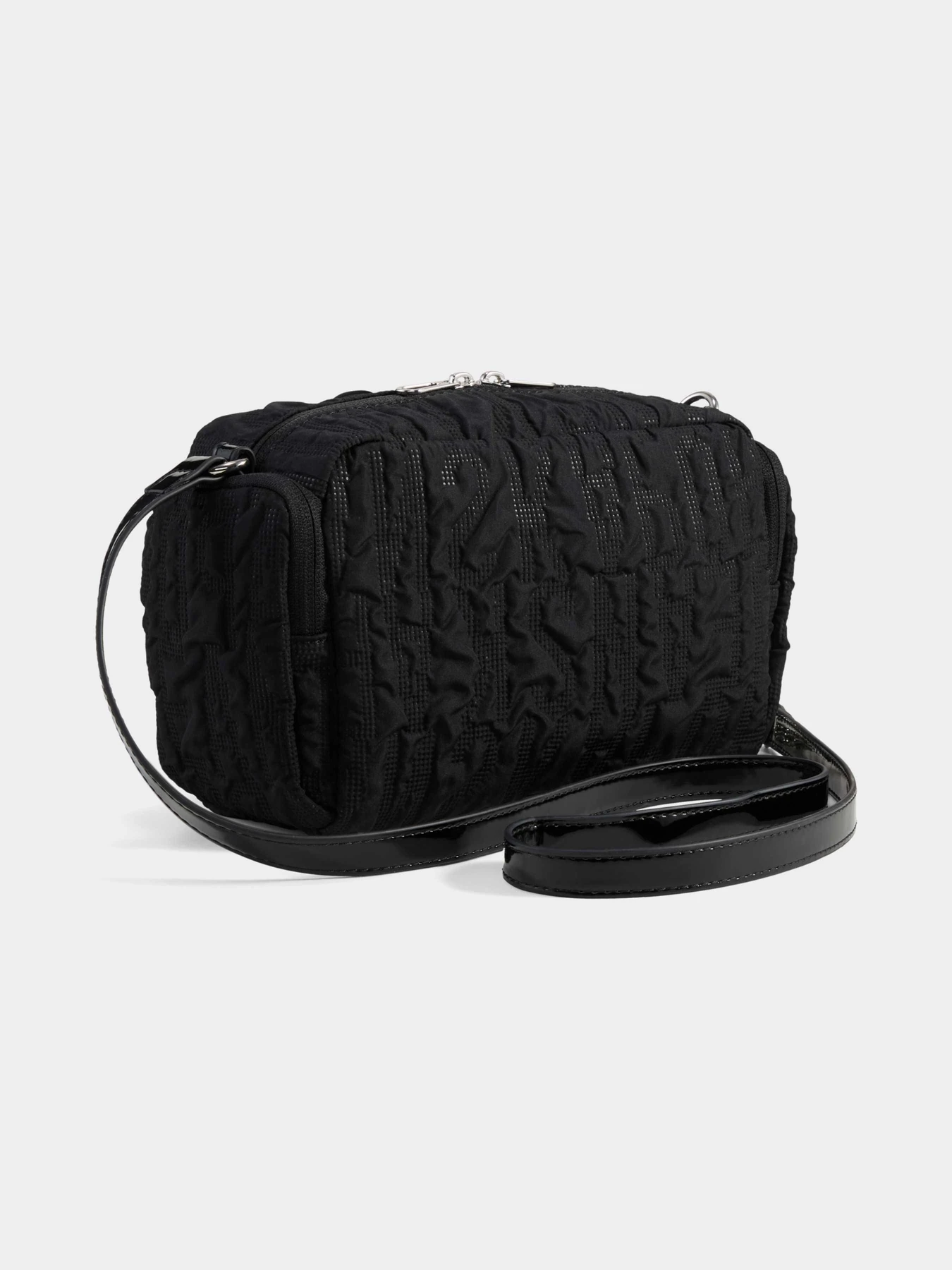 Сумки PUMA Strata Multi-pocket Bag модель 092225 Сумки PUMA Strata Multi-pocket Bag модель 092225 Фото