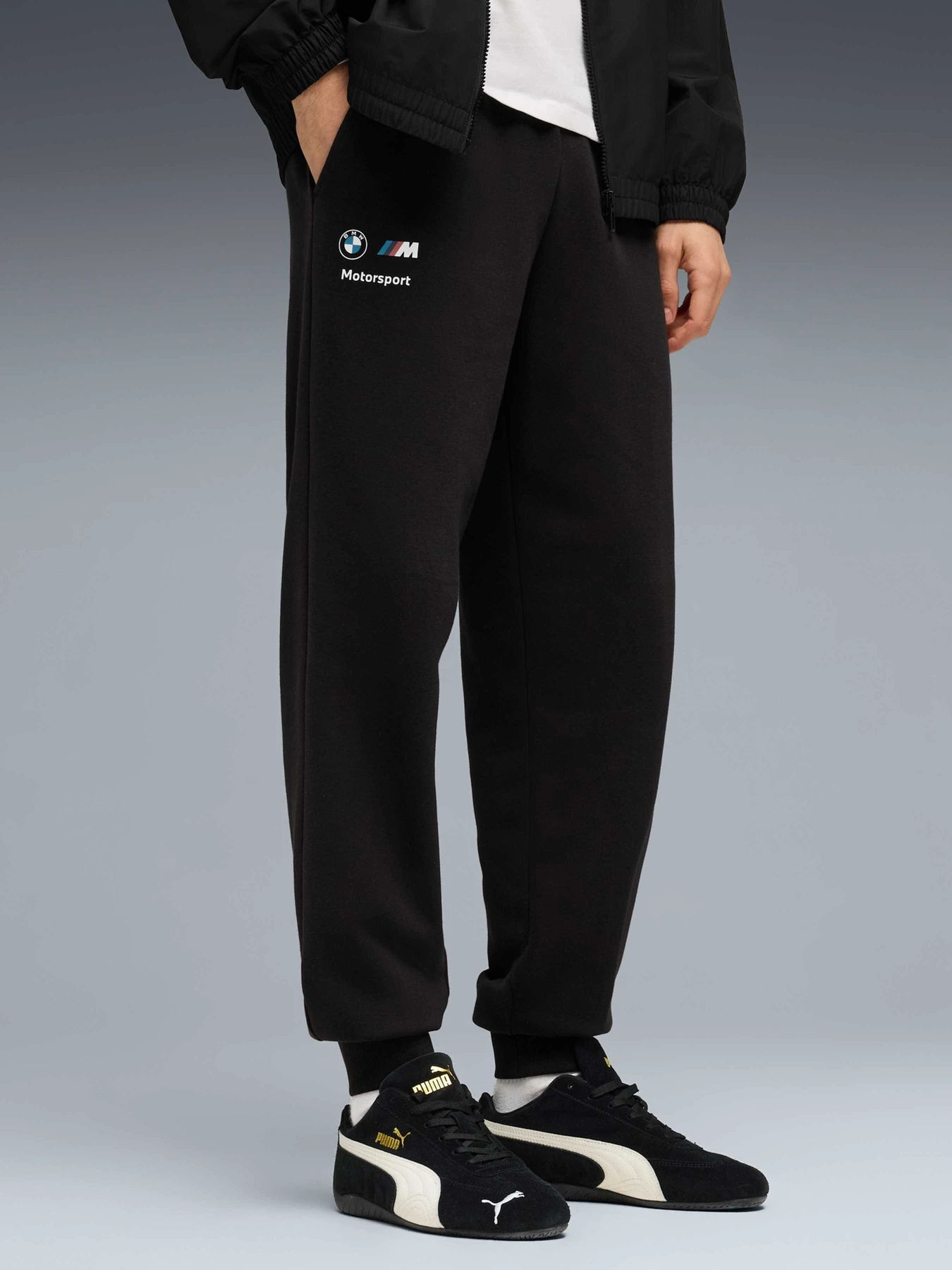 Штани PUMA Bmw Mms Ess Pants Ft модель 634894 Штани PUMA Bmw Mms Ess Pants Ft модель 634894 Фото