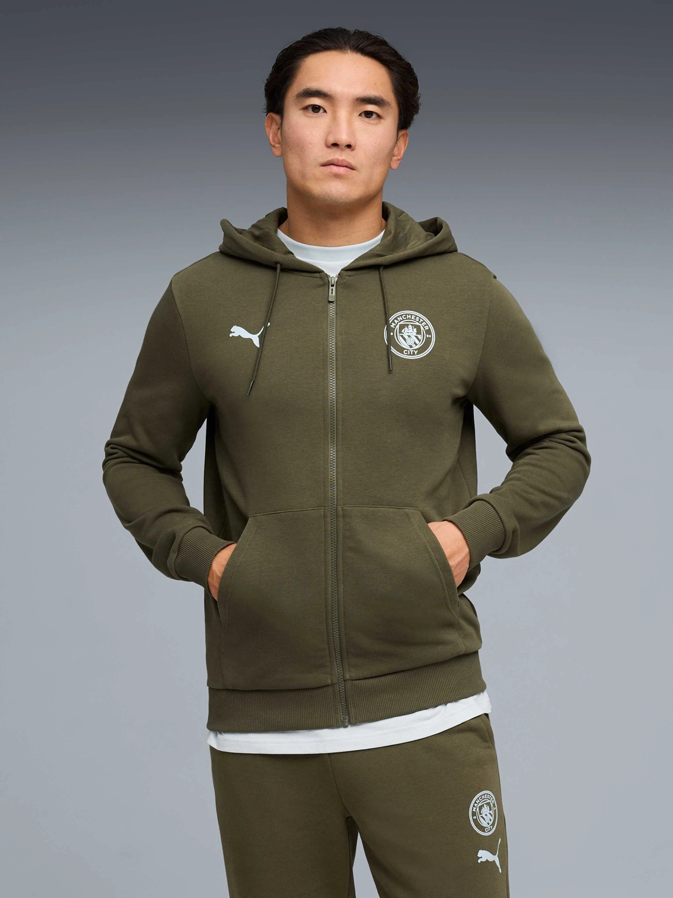 Худі та світшоти PUMA Mcfc Ftblculture Hded Swt Jk модель 782769 Худі та світшоти PUMA Mcfc Ftblculture Hded Swt Jk модель 782769 Фото