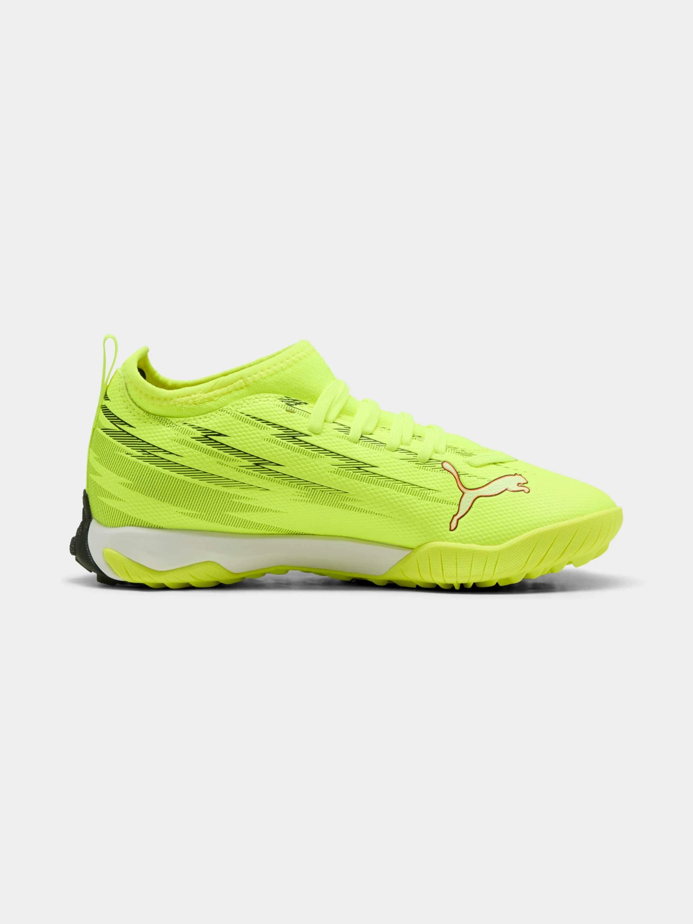 Кроссовки PUMA Ultra 6 Match Tt + Mid Jr модель 108976 Кроссовки PUMA Ultra 6 Match Tt + Mid Jr модель 108976 Фото