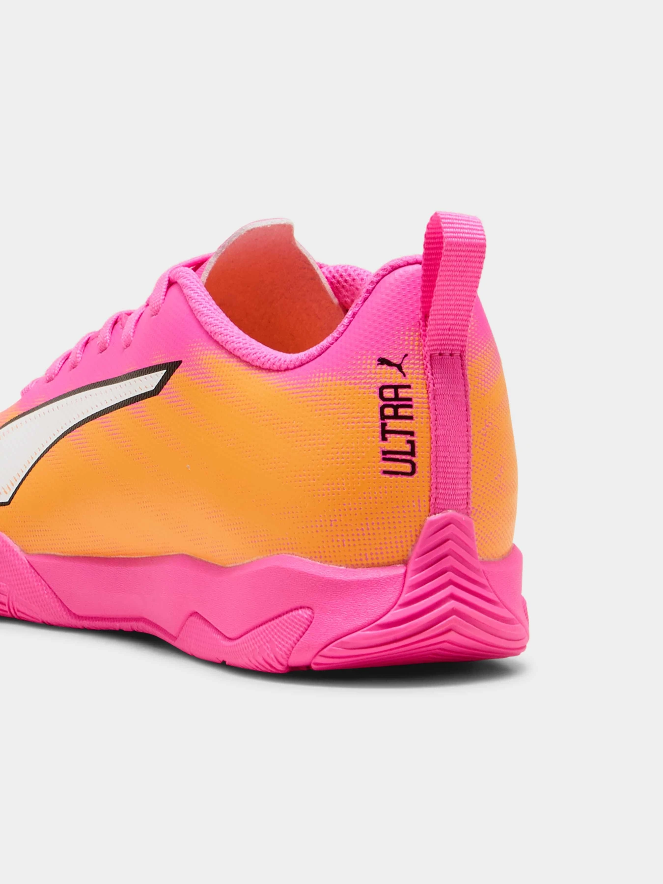 Кроссовки PUMA Ultra 6 Play It Jr модель 109056 Кроссовки PUMA Ultra 6 Play It Jr модель 109056 Фото