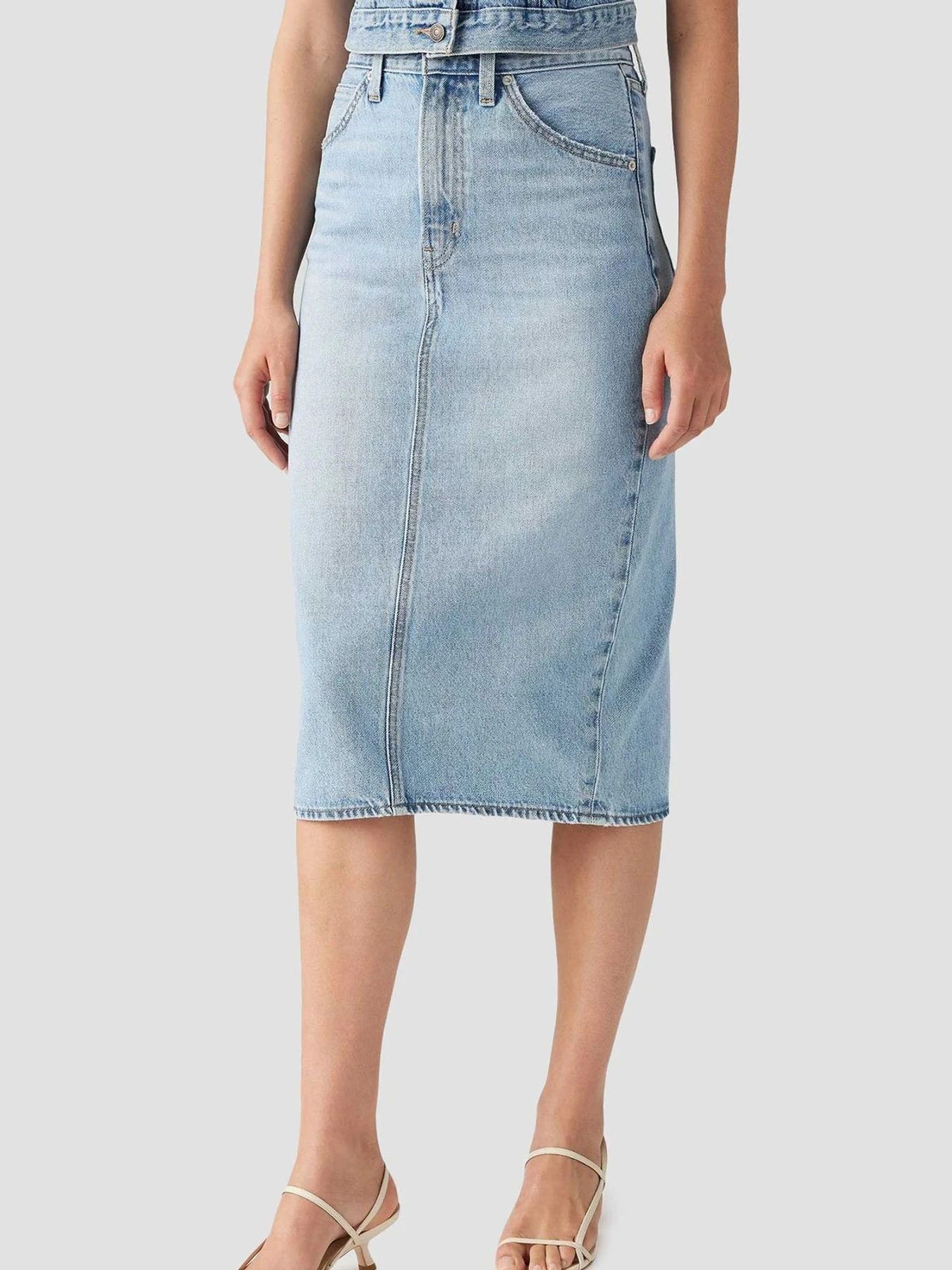 Юбки Levi's модель 001VH;0001 Юбки Levi's модель 001VH;0001 Фото
