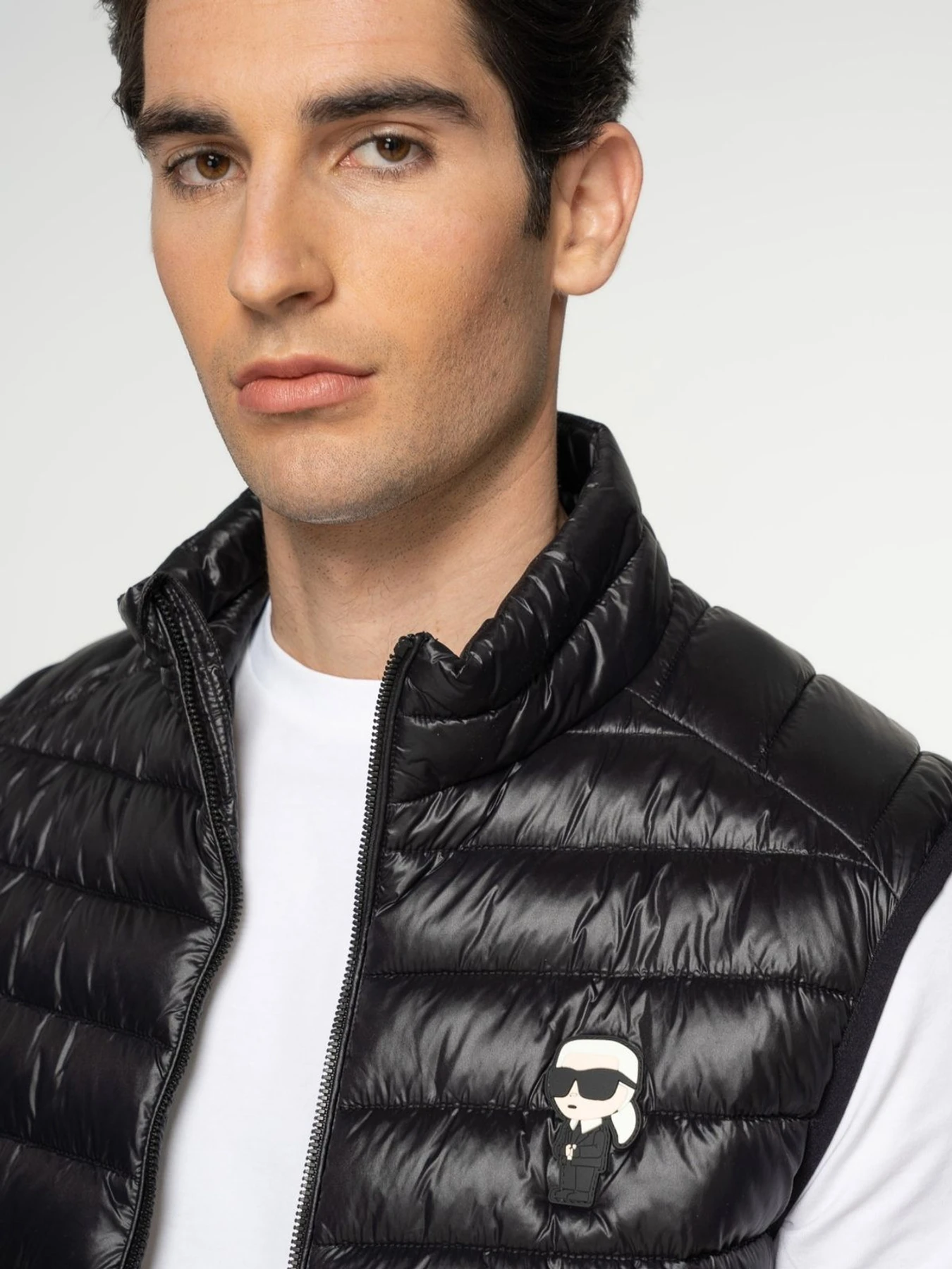 Куртки и дубленки Karl Lagerfeld модель 500590.505023;990 Фото