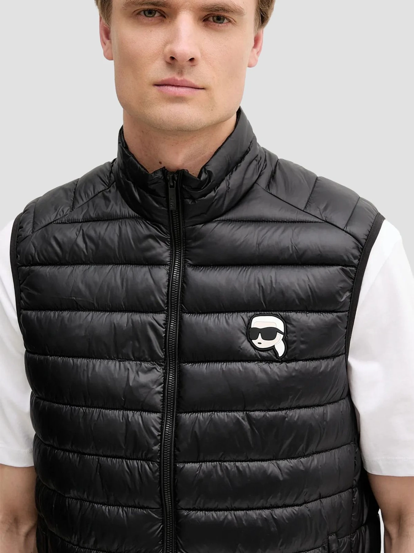 Куртки та дублянки Karl Lagerfeld модель 500590.505711;990 Куртки та дублянки Karl Lagerfeld модель 500590.505711;990 Фото