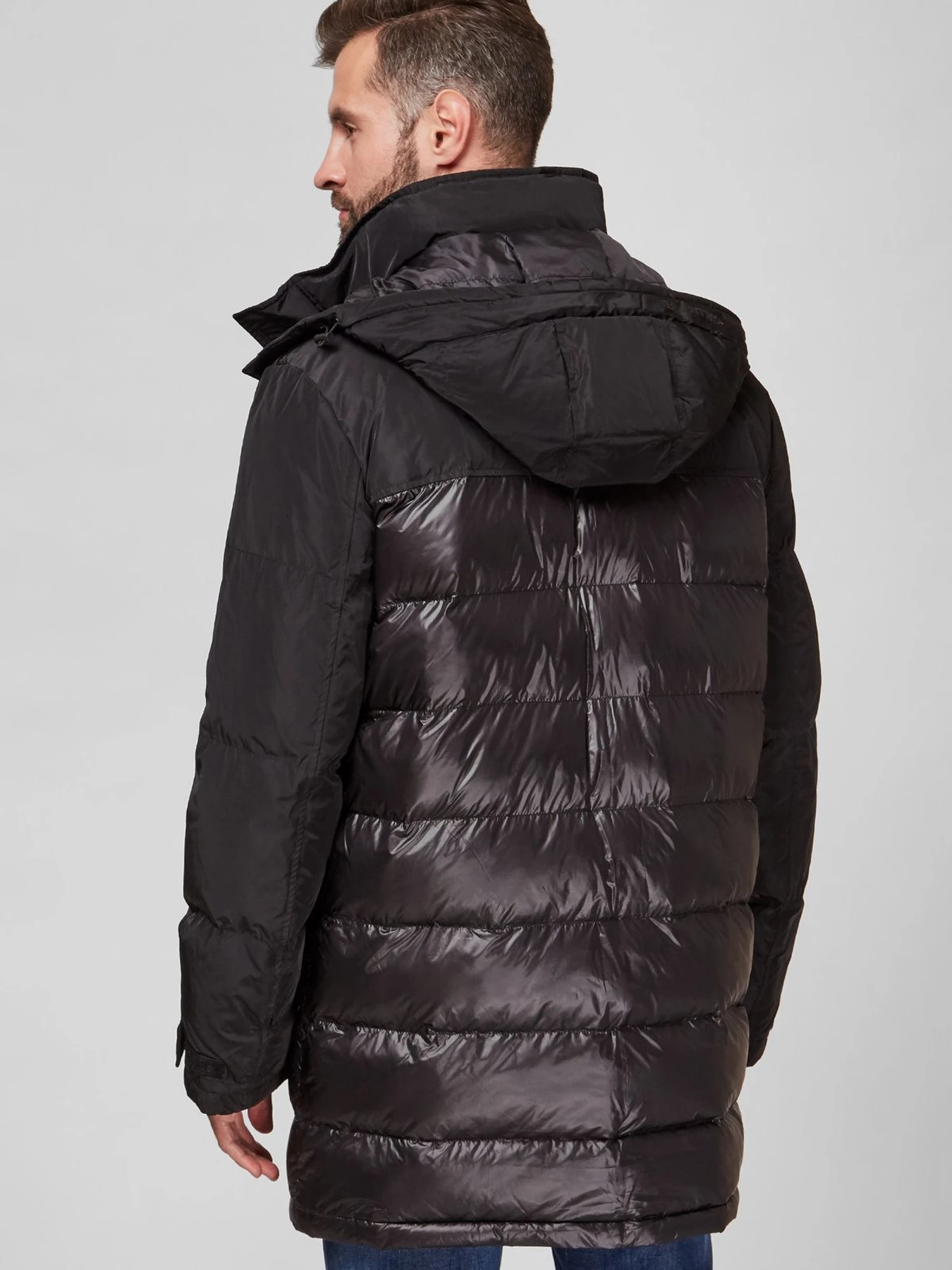 Куртки и дубленки Karl Lagerfeld модель 512503.505006;990 Фото
