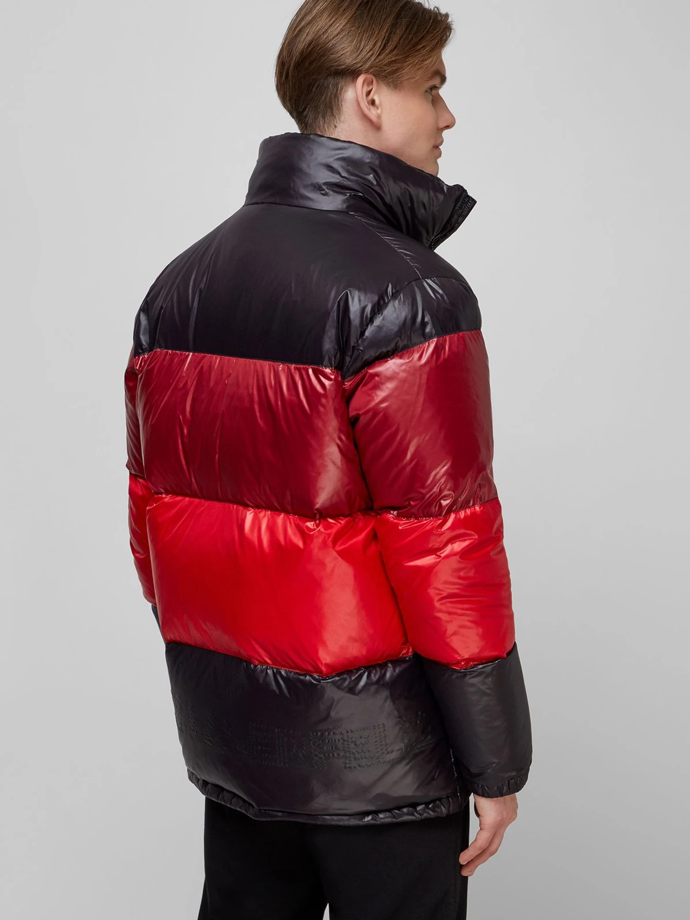 Куртки и дубленки Karl Lagerfeld модель 512503.505011;993 Куртки и дубленки Karl Lagerfeld модель 512503.505011;993 Фото