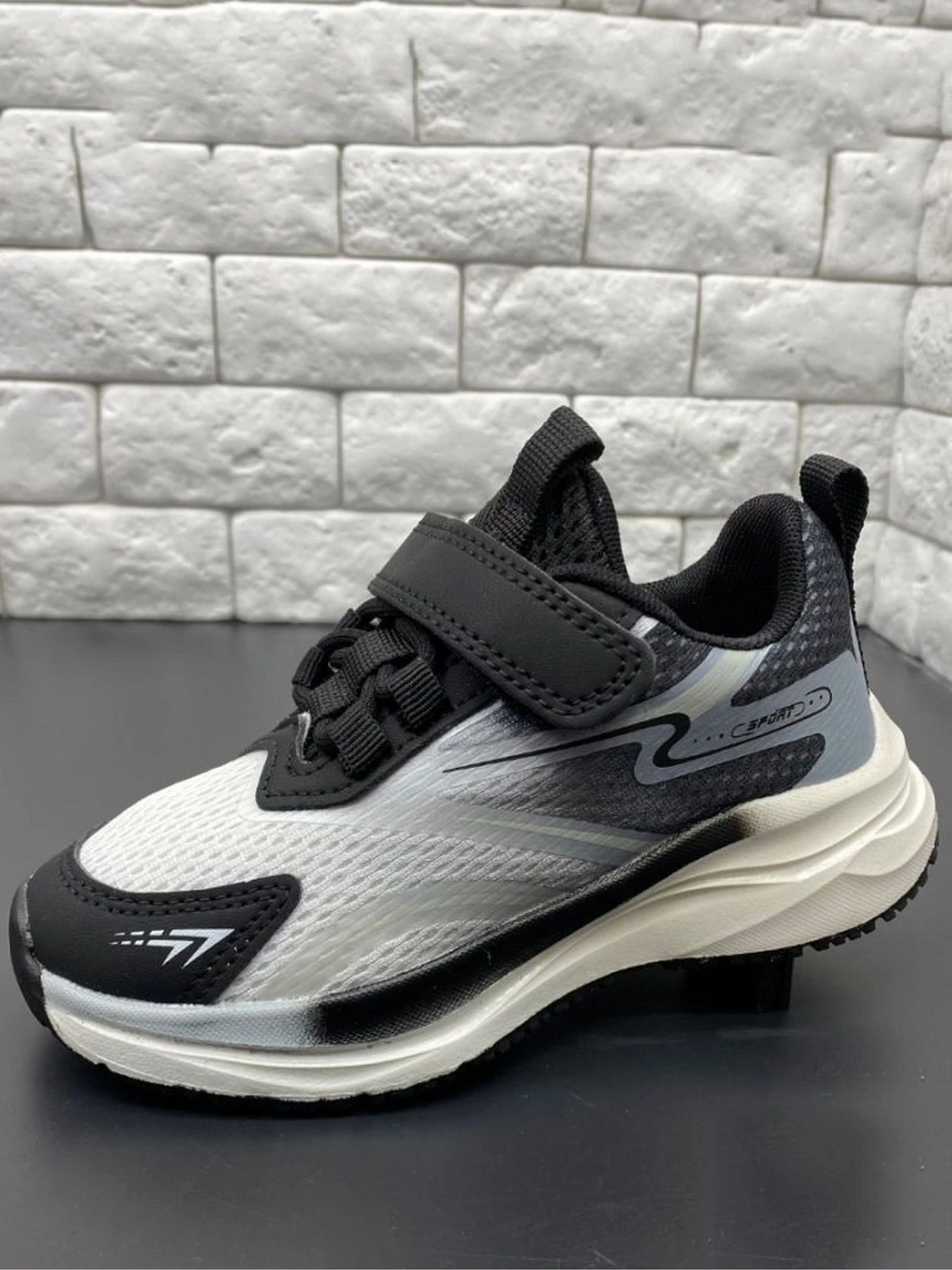 Кросівки JONG GOLF модель BN11552-0 Кросівки JONG GOLF модель BN11552-0 Фото