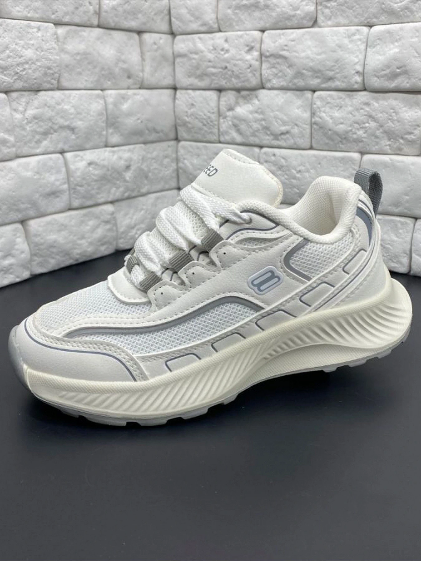 Кроссовки JONG GOLF модель CN11423-7 Фото