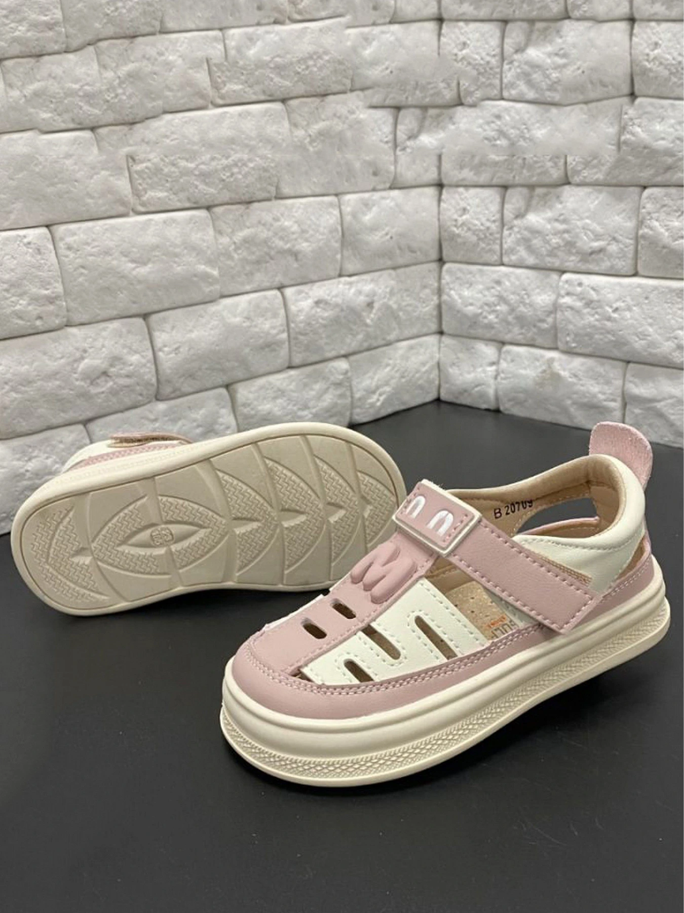 Сандалии JONG GOLF модель BN20709-28 Фото