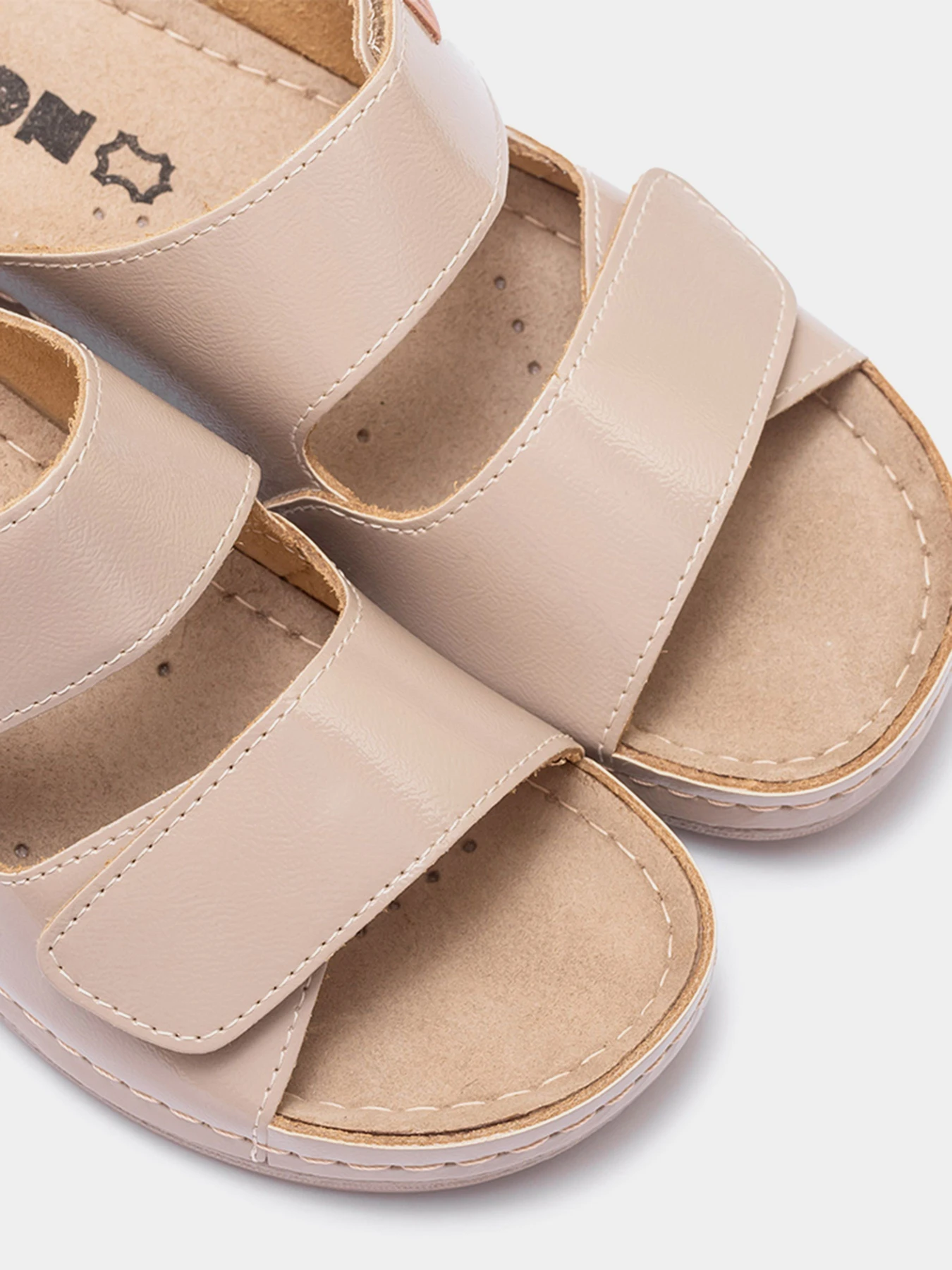 Шльопанці Leon модель 931-Beige Фото