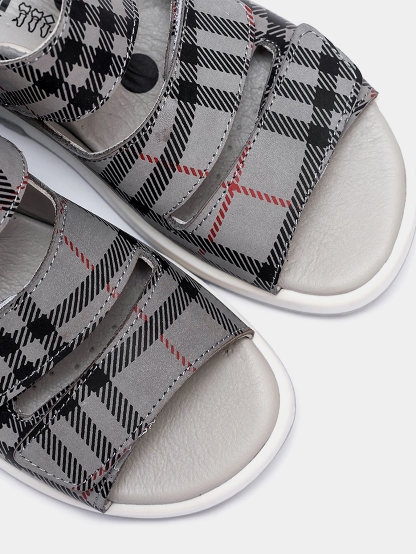 Сандалии Tutubi модель 2749-01-Gray/Black Фото