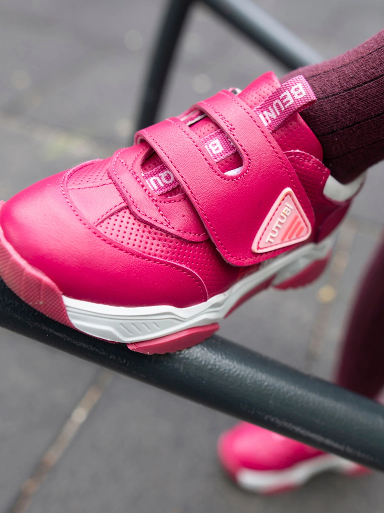 Кроссовки Tutubi модель 1801-06-Pink Фото