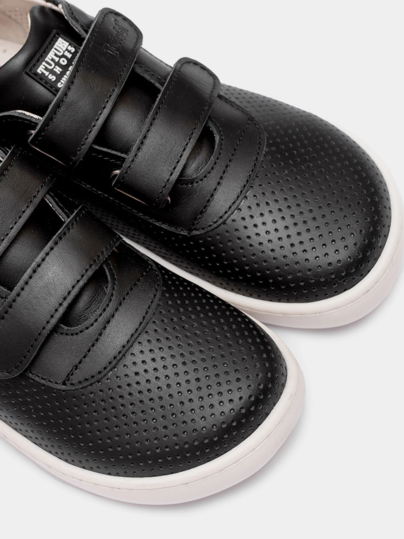 Кроссовки Tutubi модель 3208-01-Black Фото
