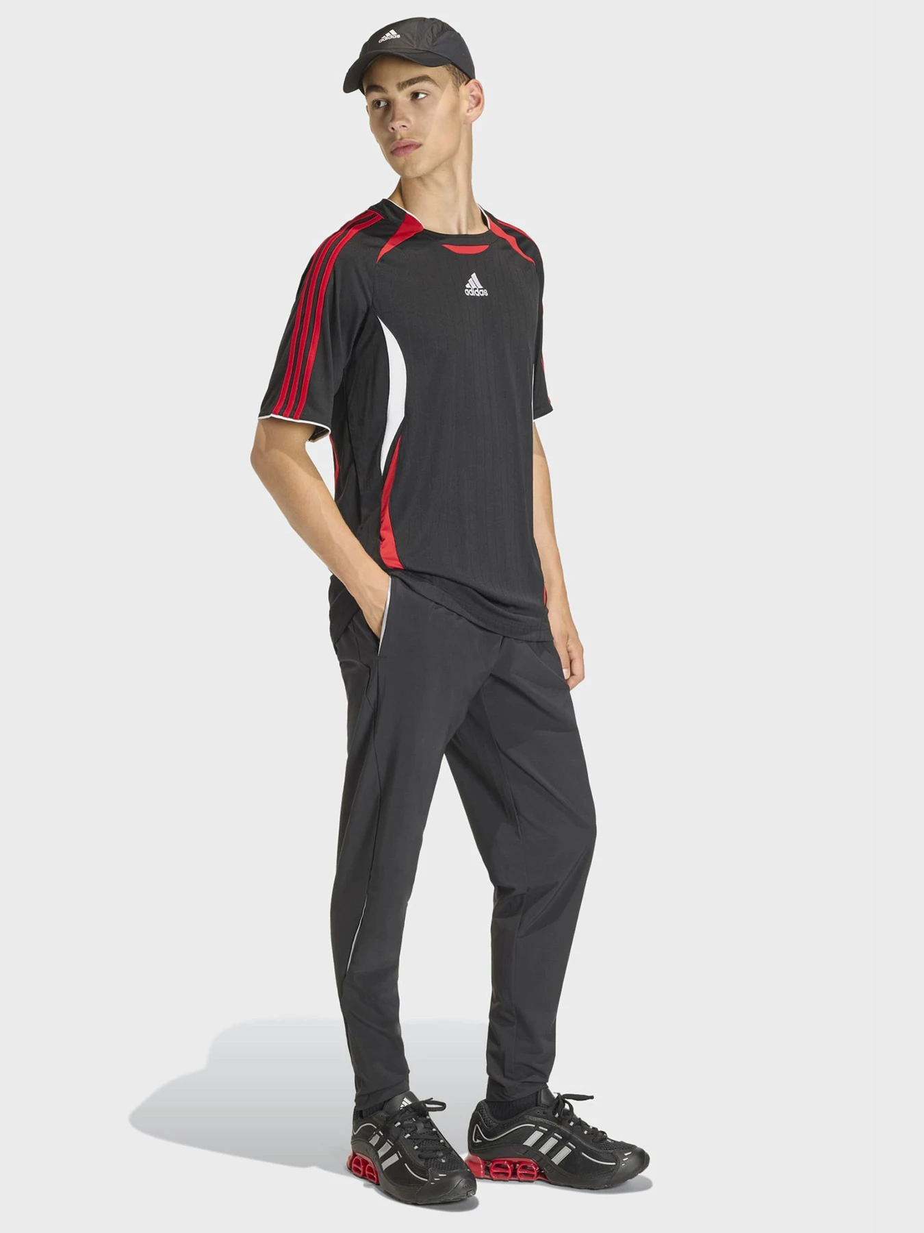 Футболки и поло Adidas Adicolor модель KD5854 Футболки и поло Adidas Adicolor модель KD5854 Фото