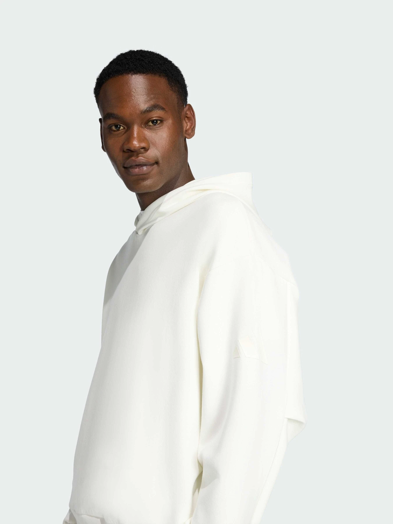 Худи и свитшоты Adidas модель KF8596 Худи и свитшоты Adidas модель KF8596 Фото