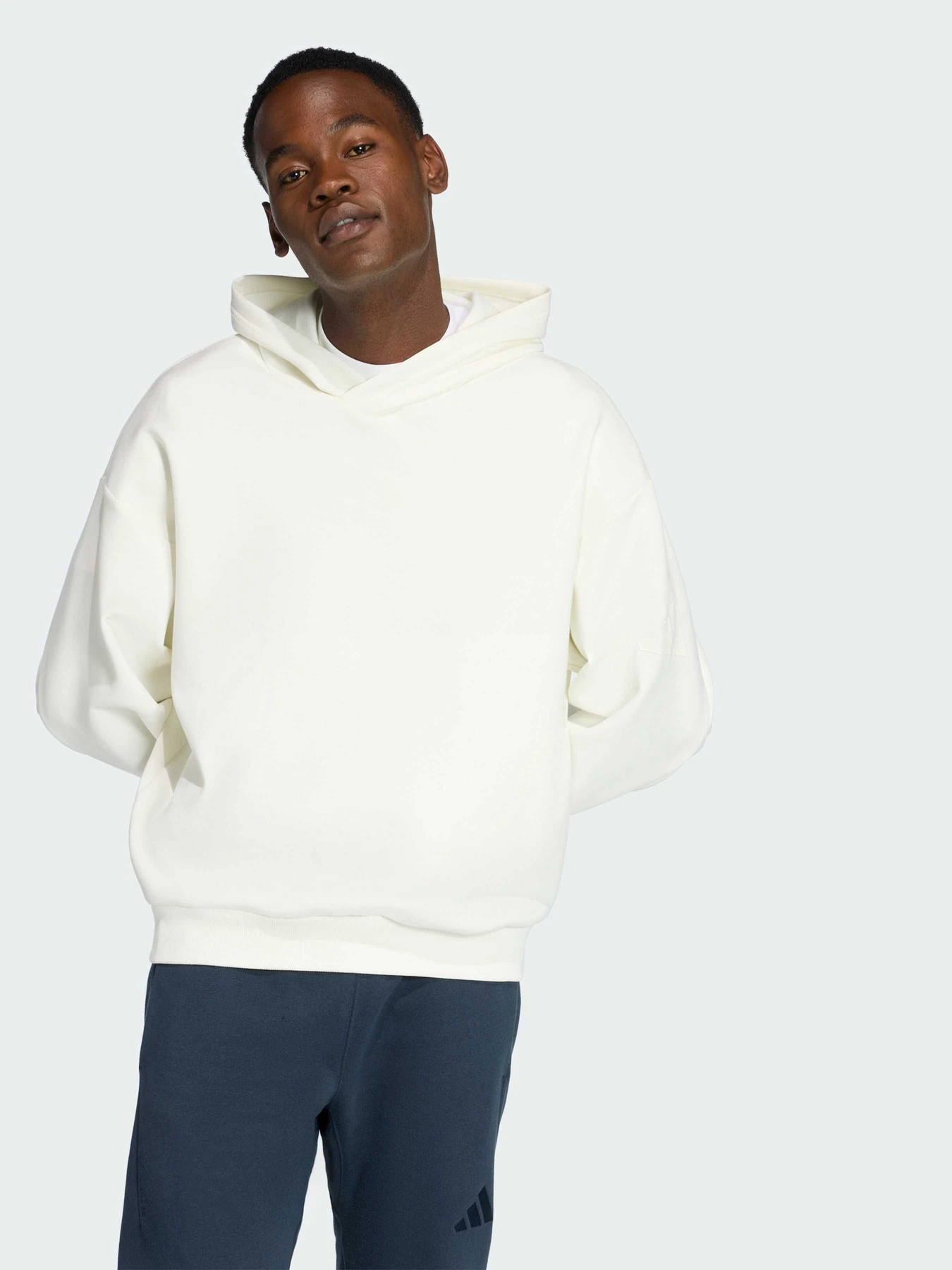 Худи и свитшоты Adidas модель KF8596 Худи и свитшоты Adidas модель KF8596 Фото