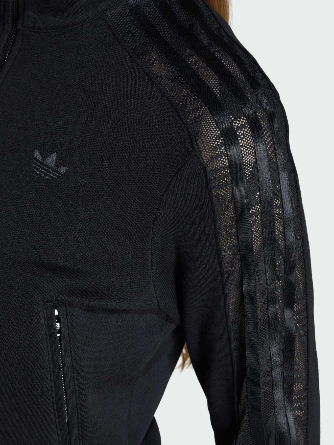 Худи и свитшоты Adidas модель KC8149 Худи и свитшоты Adidas модель KC8149 Фото