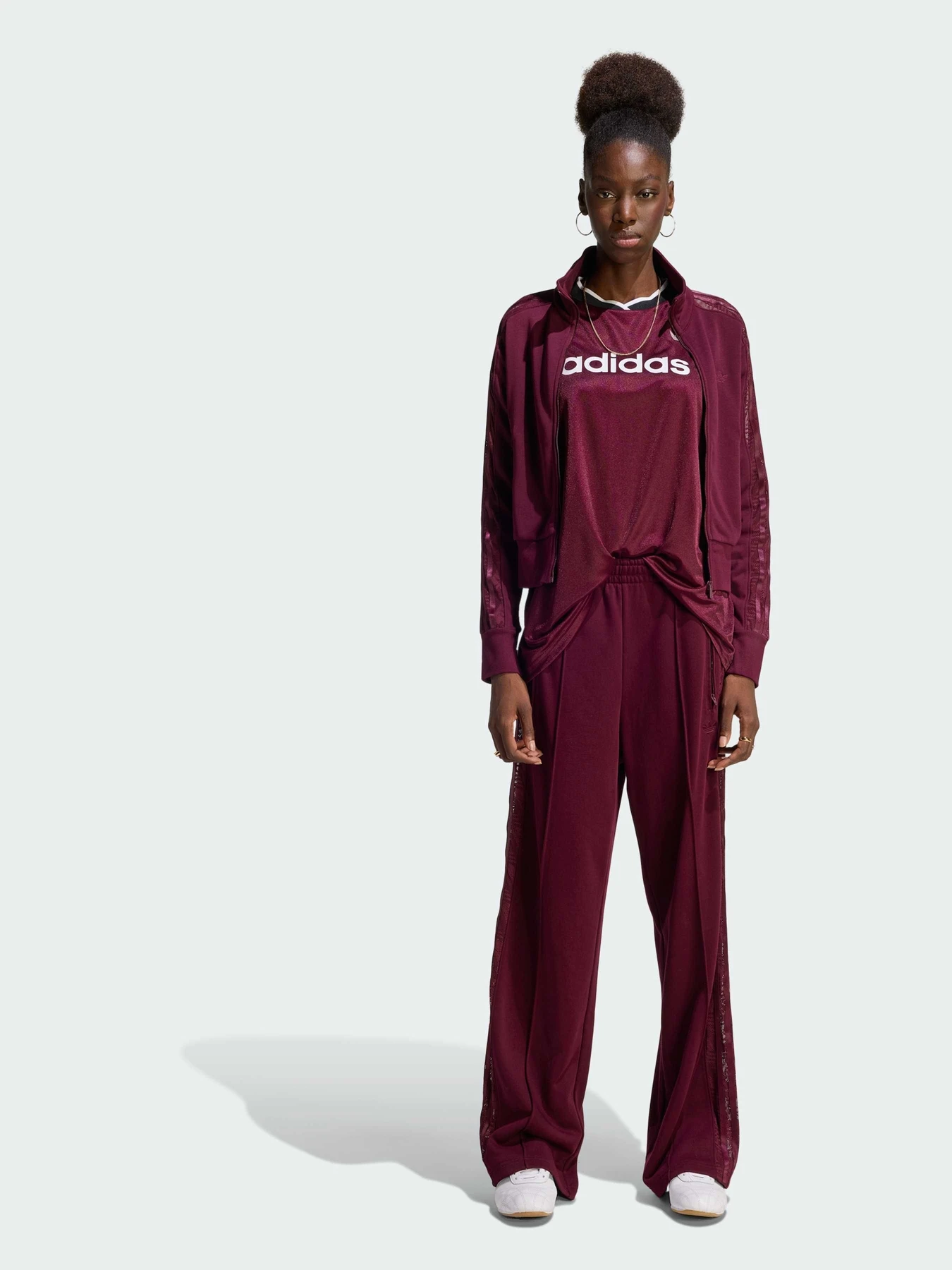 Худи и свитшоты Adidas модель KC6451 Худи и свитшоты Adidas модель KC6451 Фото