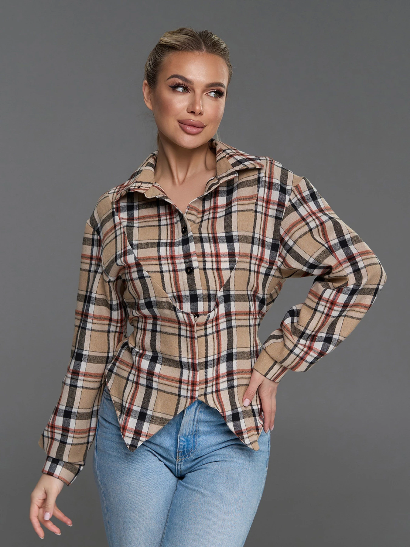 Сорочки ISSA Plus модель 15507_бежевый Сорочки ISSA Plus модель 15507_бежевый Фото