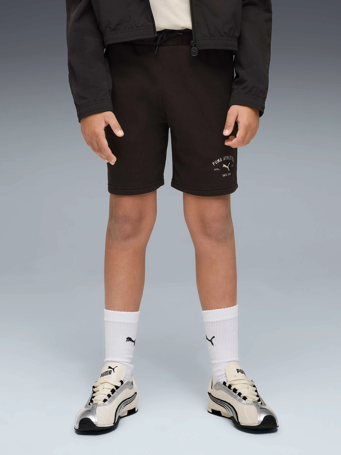 Шорты PUMA Class Graphic Shorts модель 692534 Шорты PUMA Class Graphic Shorts модель 692534 Фото