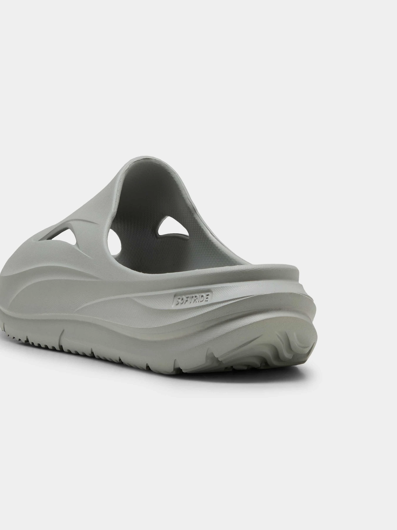 Шлёпанцы PUMA Softride Zerog Slide модель 400343 Шлёпанцы PUMA Softride Zerog Slide модель 400343 Фото